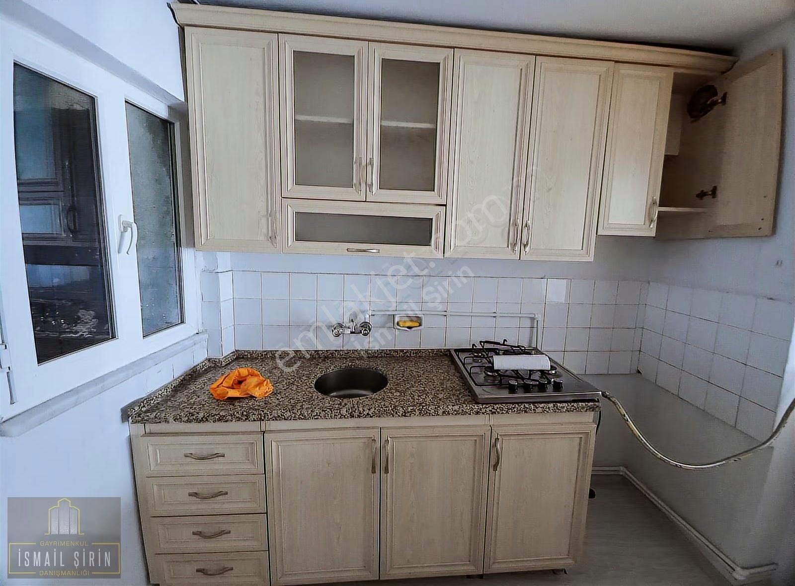 İsmail Şirinden Ilıca Cad.merkezi Konumda Ara Kat Bakımlı Daire - Görsel 25