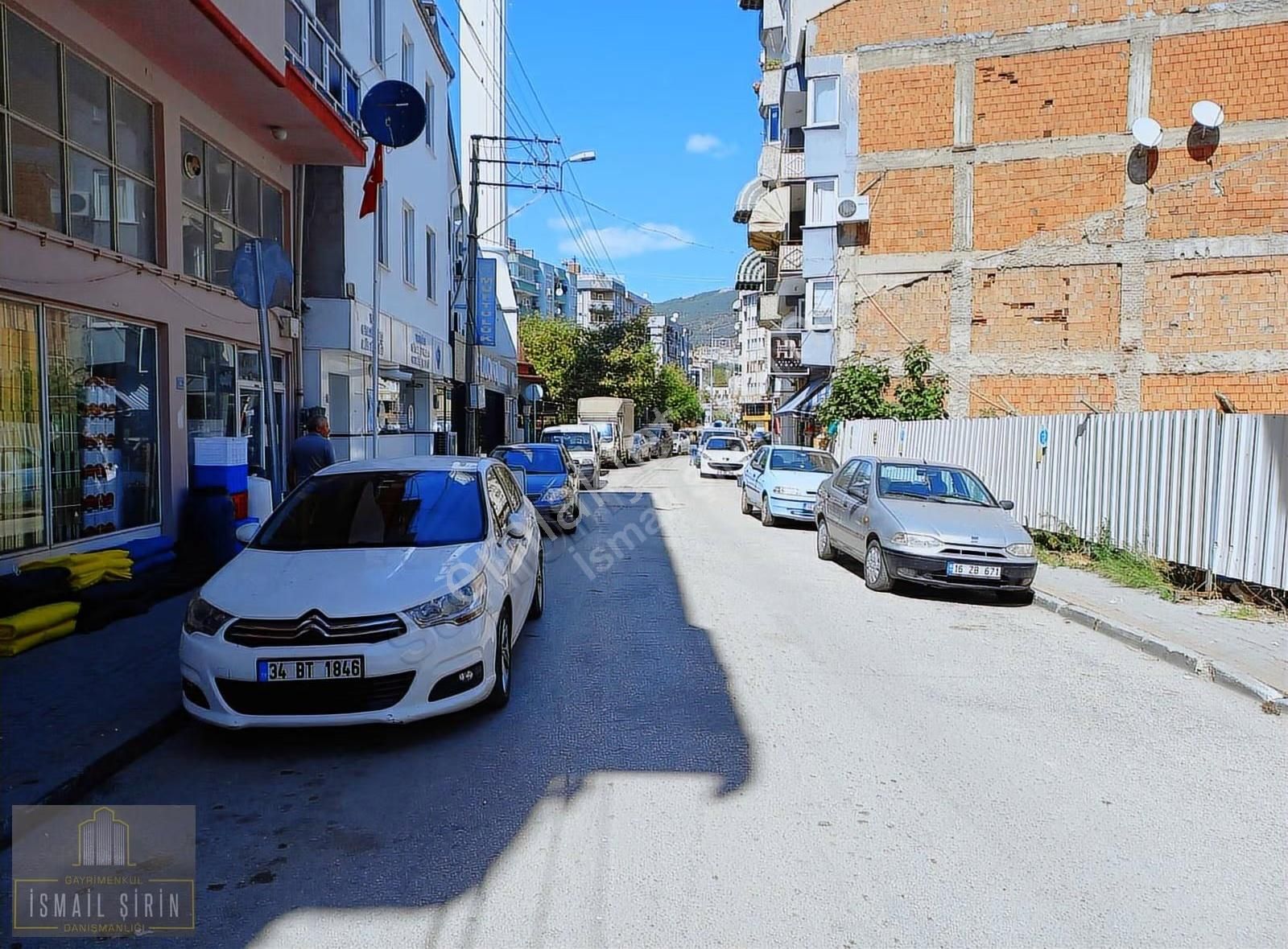İsmail Şirinden Ilıca Cad.merkezi Konumda Ara Kat Bakımlı Daire - Görsel 17