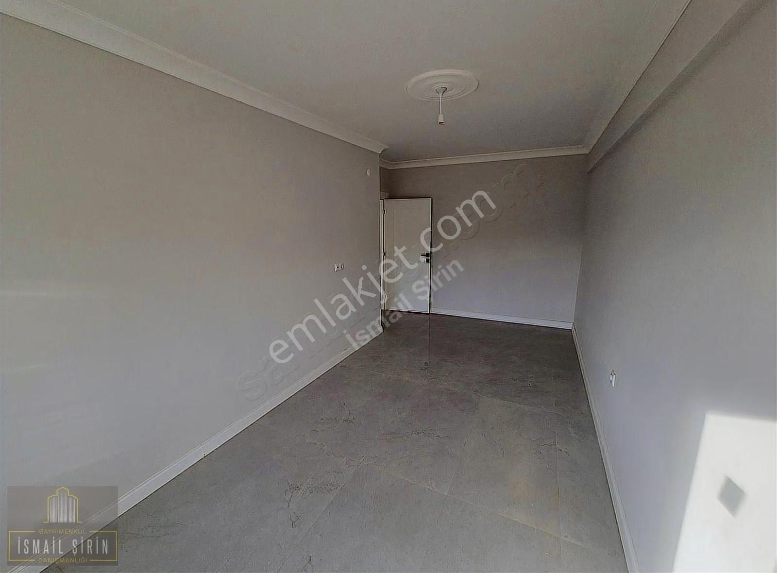 İsmail Şirinden Eşref Dinçer'de Sıfır 3 Katlı Binada 3+1 Daire - Görsel 29