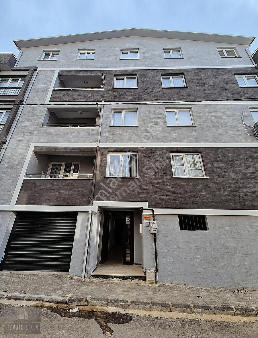 İsmail Şirinden Eşref Dinçer'de Sıfır 3 Katlı Binada 3+1 Daire - Görsel 31