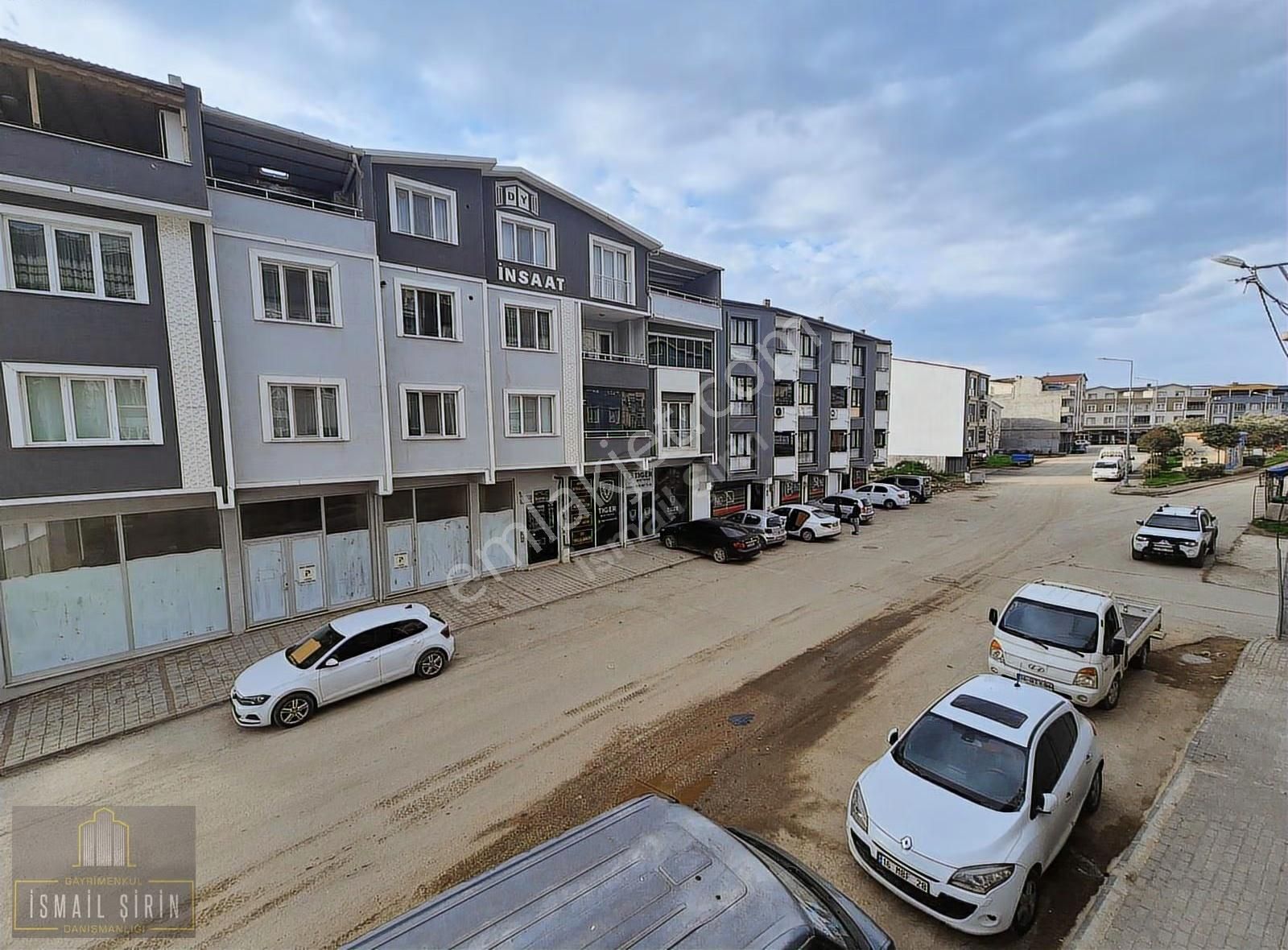 İsmail Şirinden Eşref Dinçer'de Sıfır 3 Katlı Binada 3+1 Daire - Görsel 5