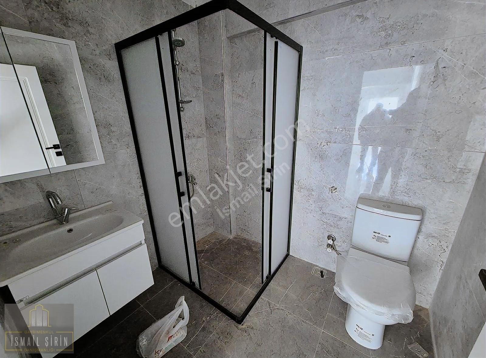 İsmail Şirinden Eşref Dinçer'de Sıfır 3 Katlı Binada 3+1 Daire - Görsel 2