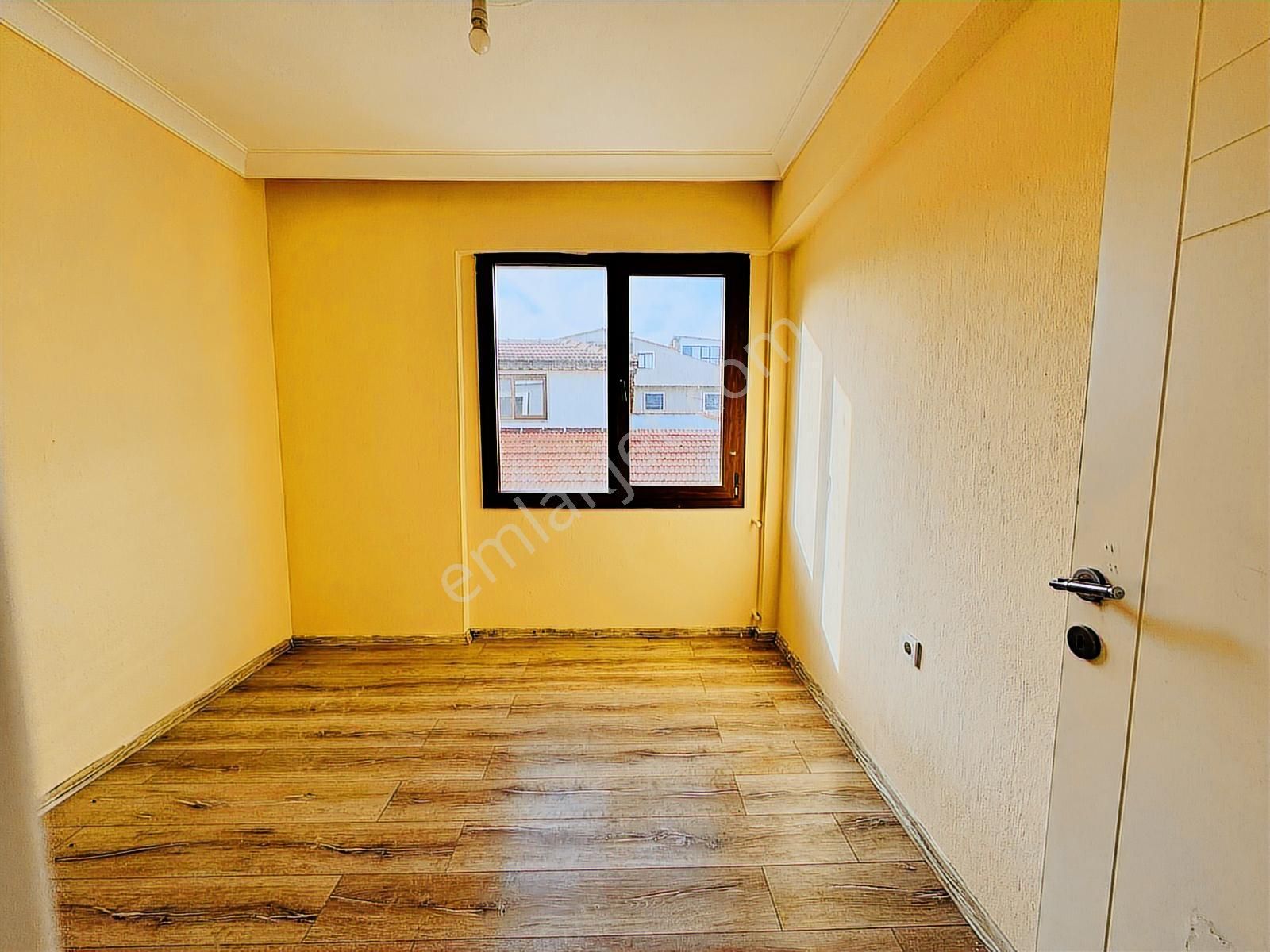 Foça Kazım Dirik Mahallesinde Kiralık 2+1 Daire - Görsel 28