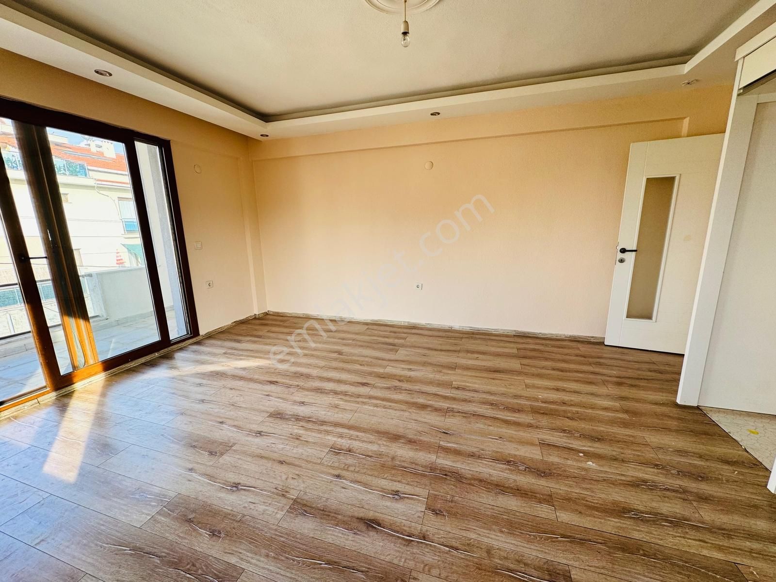 Foça Kazım Dirik Mahallesinde Kiralık 2+1 Daire - Görsel 26
