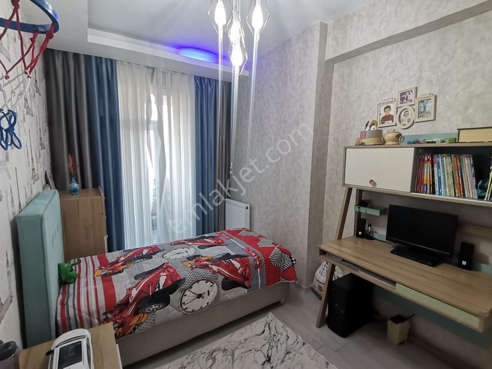 New Lifeden Üçkuyularda 3+1 Full Bakımlı Acil Satılık Daire - Görsel 6