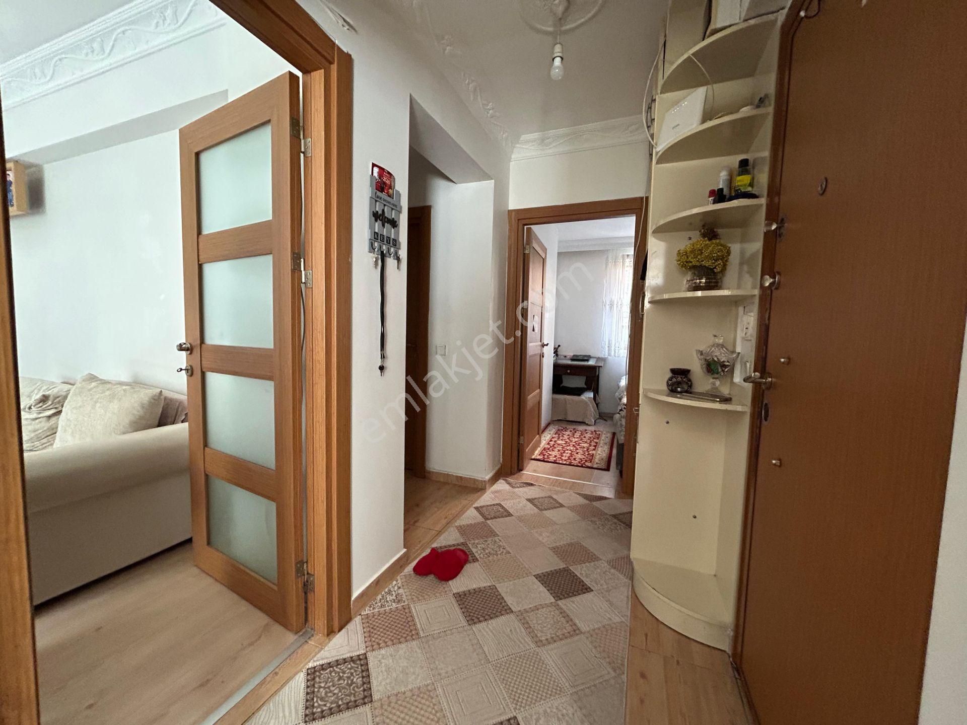 Avcılar Cihangir De 2+1 B Kat Satılık Daire - Görsel 4