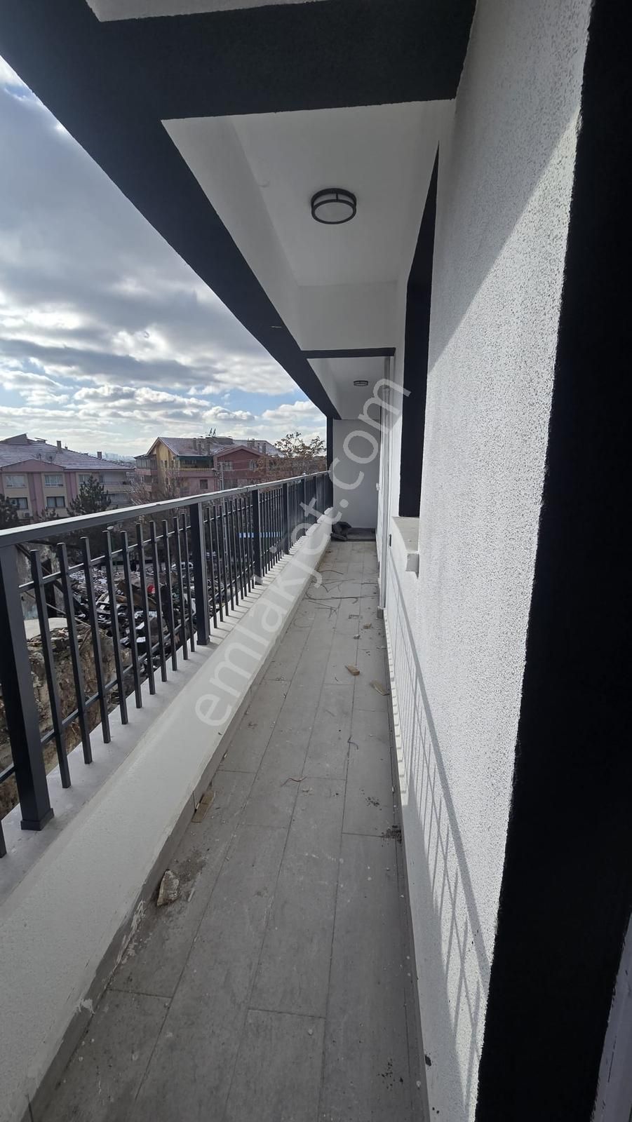 Bahçelerüstü Mah 2+1 Sıfır Bina Kat 1 Arka Cephe - Görsel 5