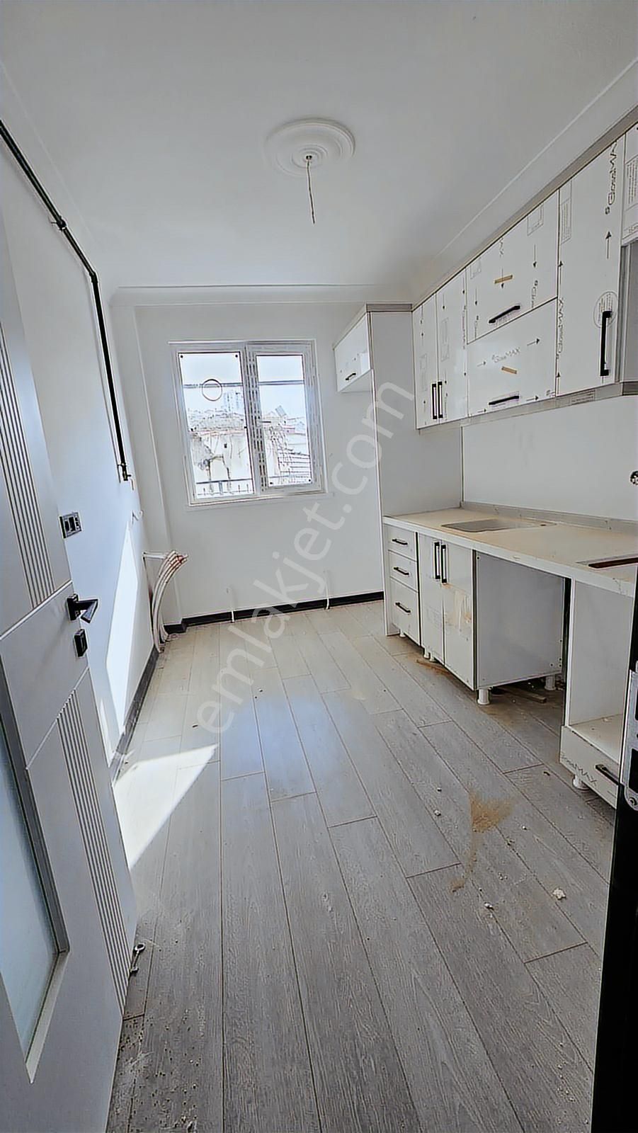 Bahçelerüstü Mah 2+1 Sıfır Bina Kat 1 Arka Cephe - Görsel 4