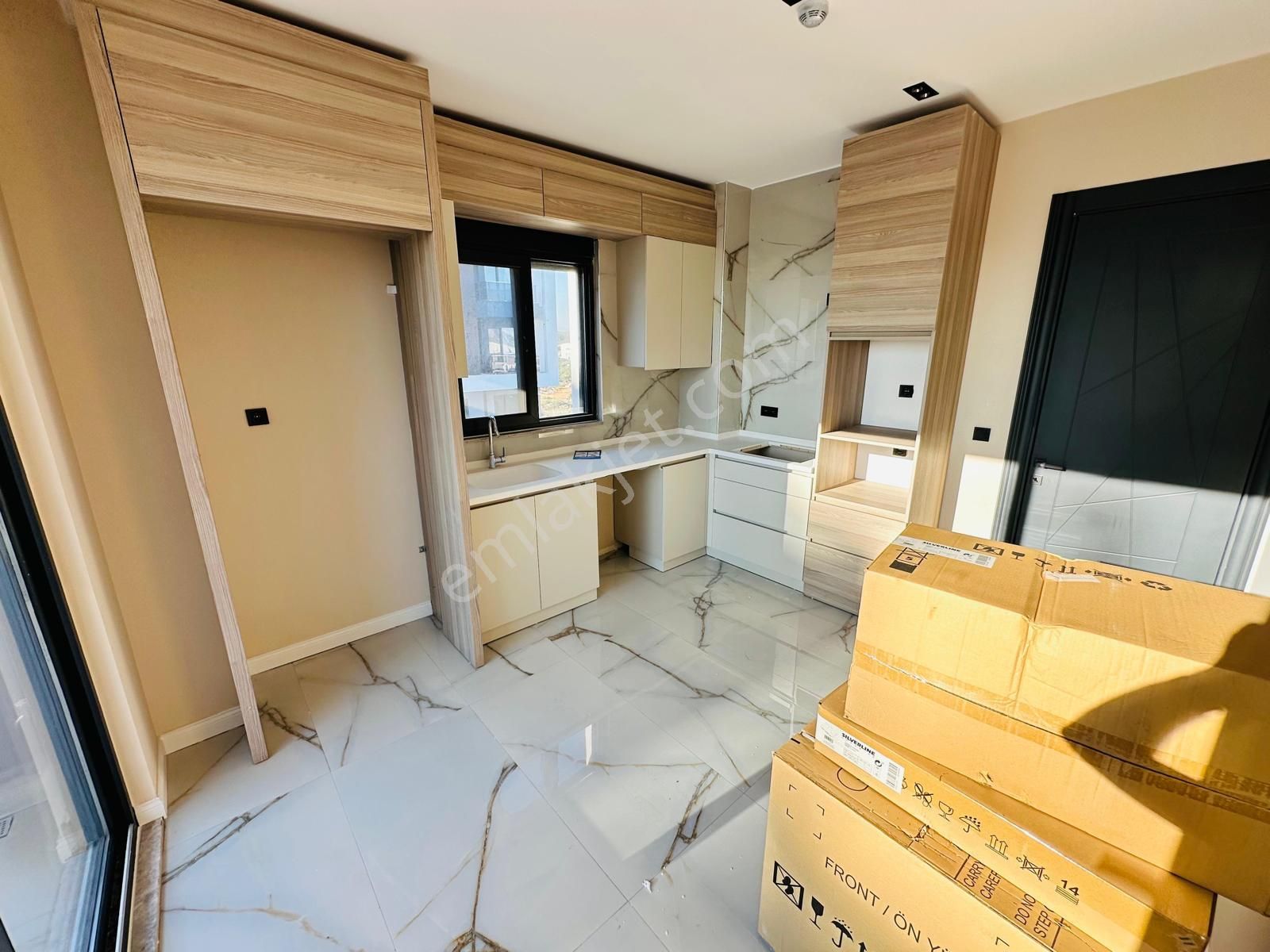 Çankaya Mah Ultra Lüx Havuzlu 3+1 Kapalı Otoparklı Ara Kat - Görsel 8