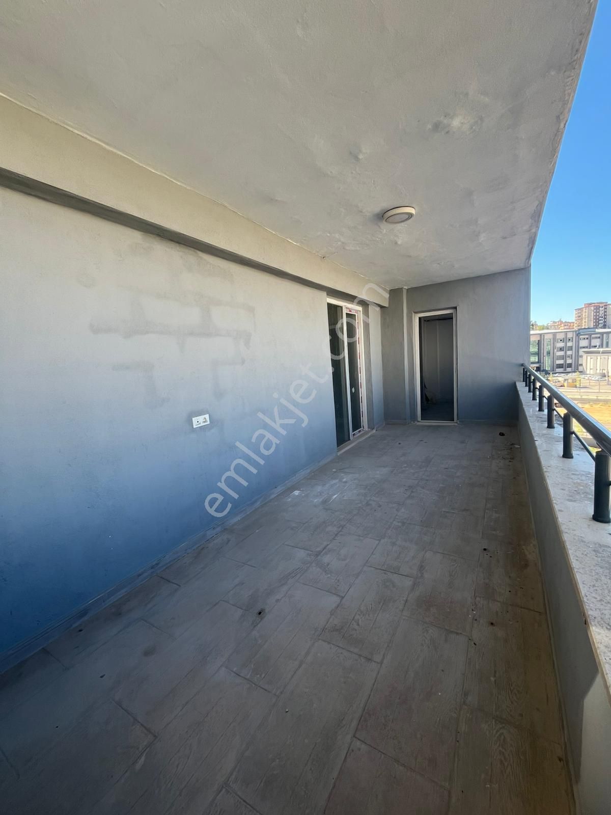 Mavi Emlak Tan Abdulkadir Hastenesi Civarında Ultra Lüks Satılık 3.5+1sıfır Daire 3.750.000tl - Görsel 6