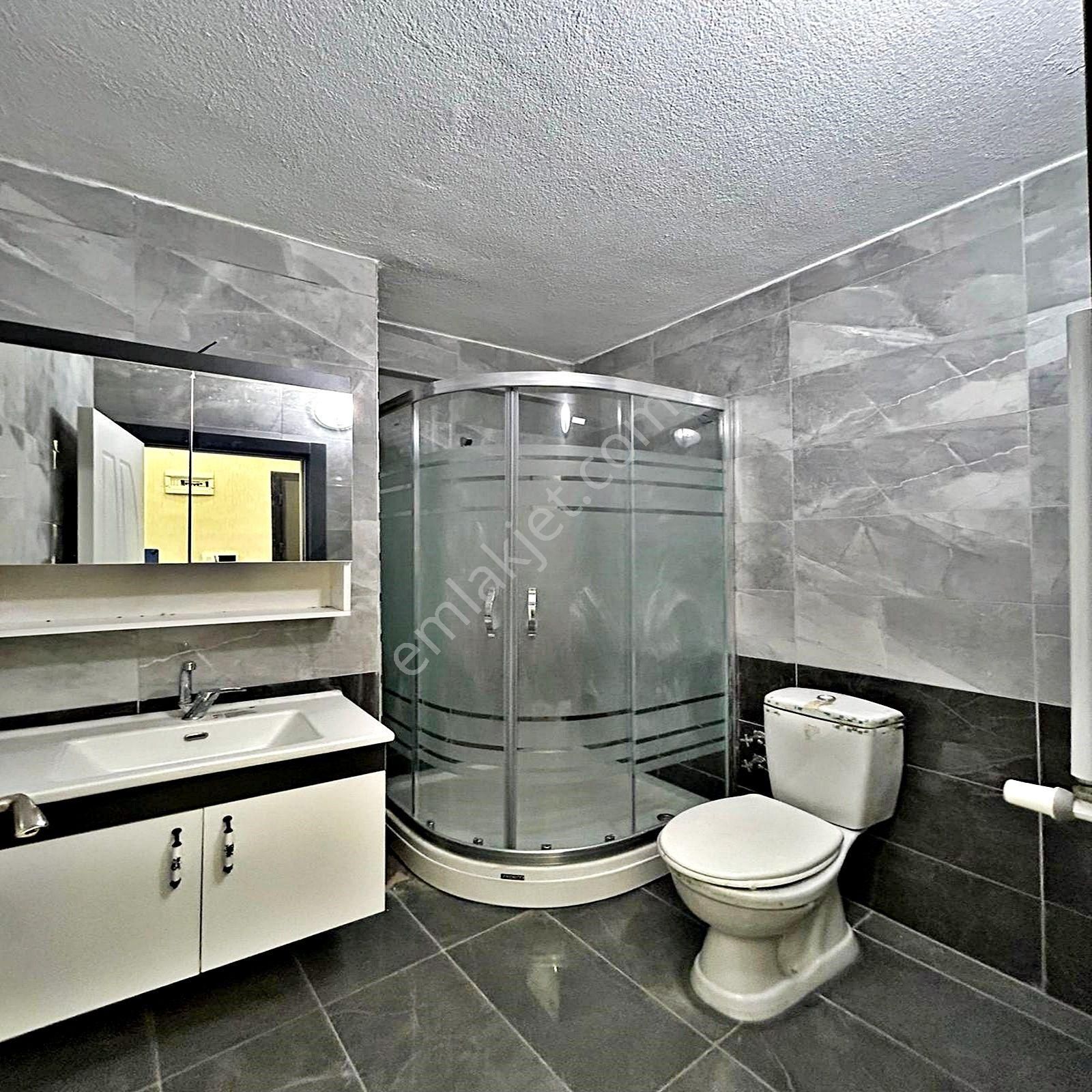 Battalgazi Mahallesinde 1+1 Balkonlu Satılık Ara Kat Daire - Görsel 12