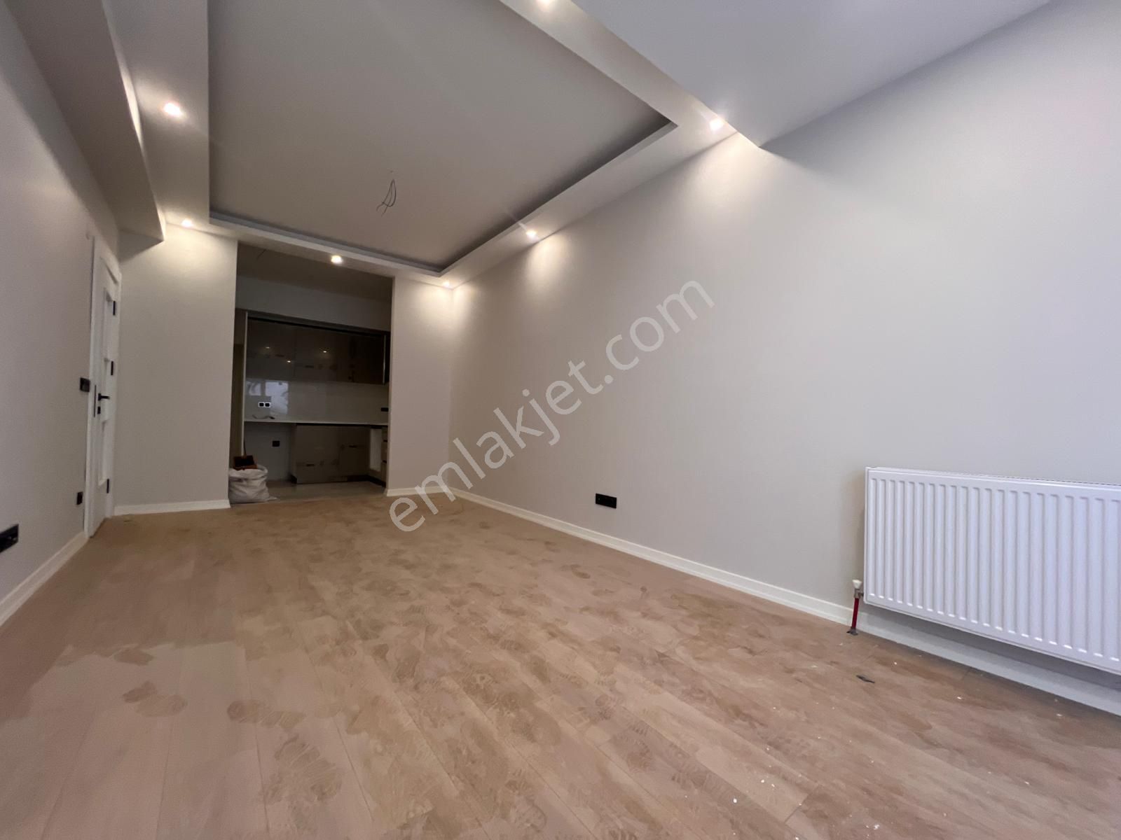 Altıntepe'de Cadde Üzeri Ara Kat 2+1 Daire - Görsel 14