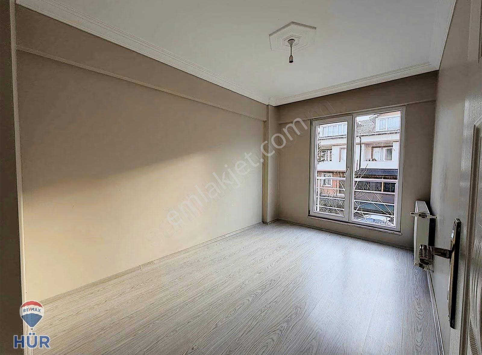 Ömer İnan Remax Hür Marketler Bölge 3+1 Kiralık Daire - Görsel 3