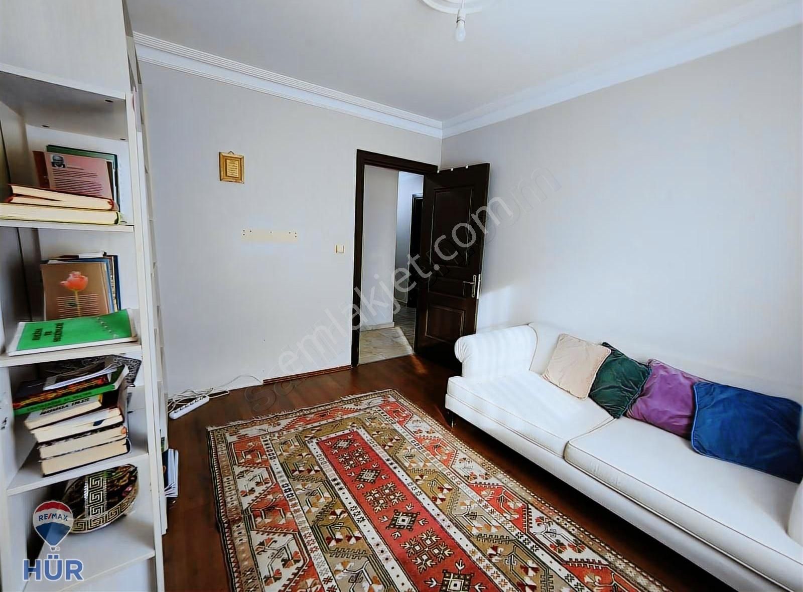 Remax-hür Fatma Yıldız Dan Baytur Sitesinde Satılık 3+1 - Görsel 7