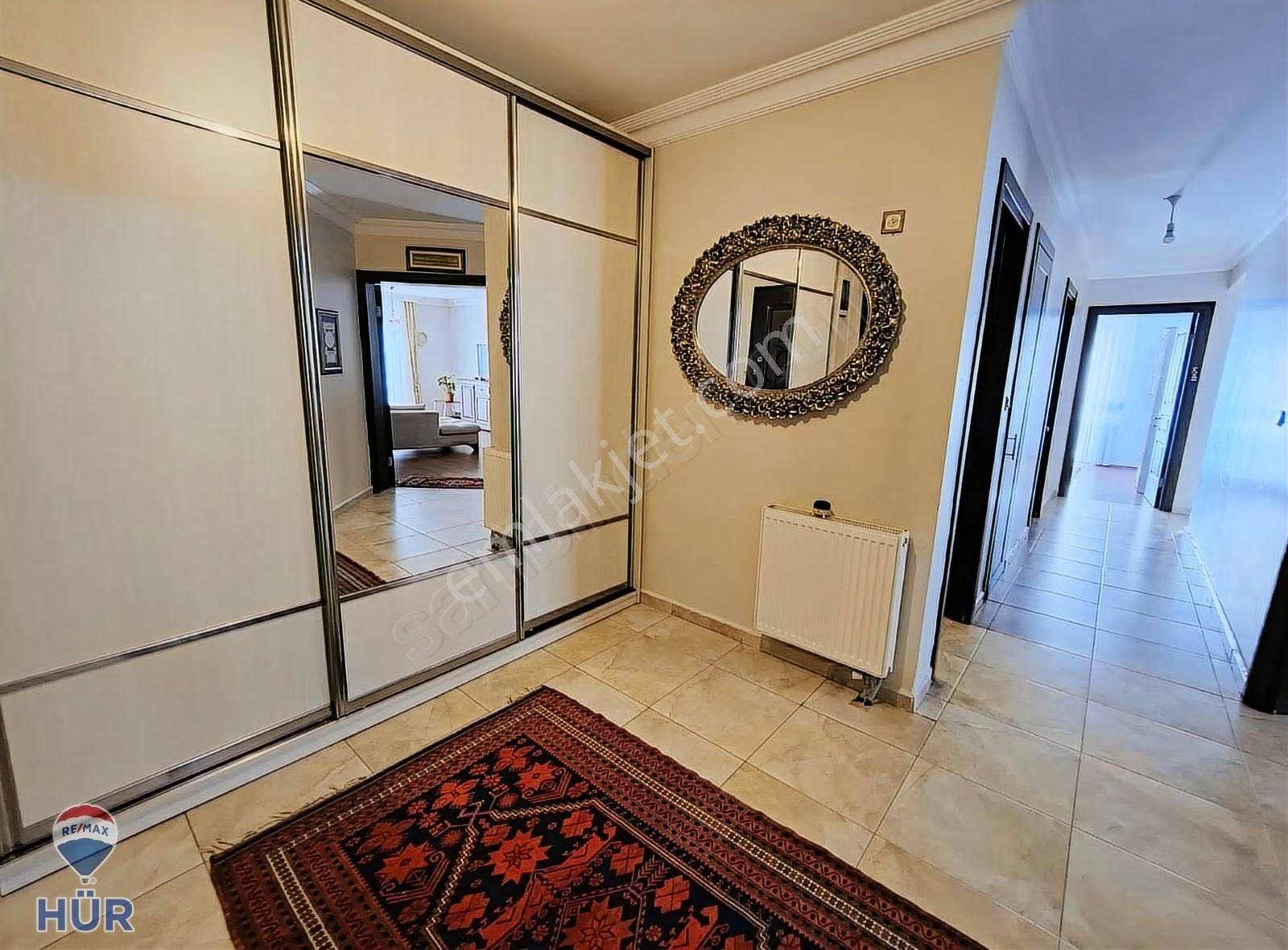 Remax-hür Fatma Yıldız Dan Baytur Sitesinde Satılık 3+1 - Görsel 14