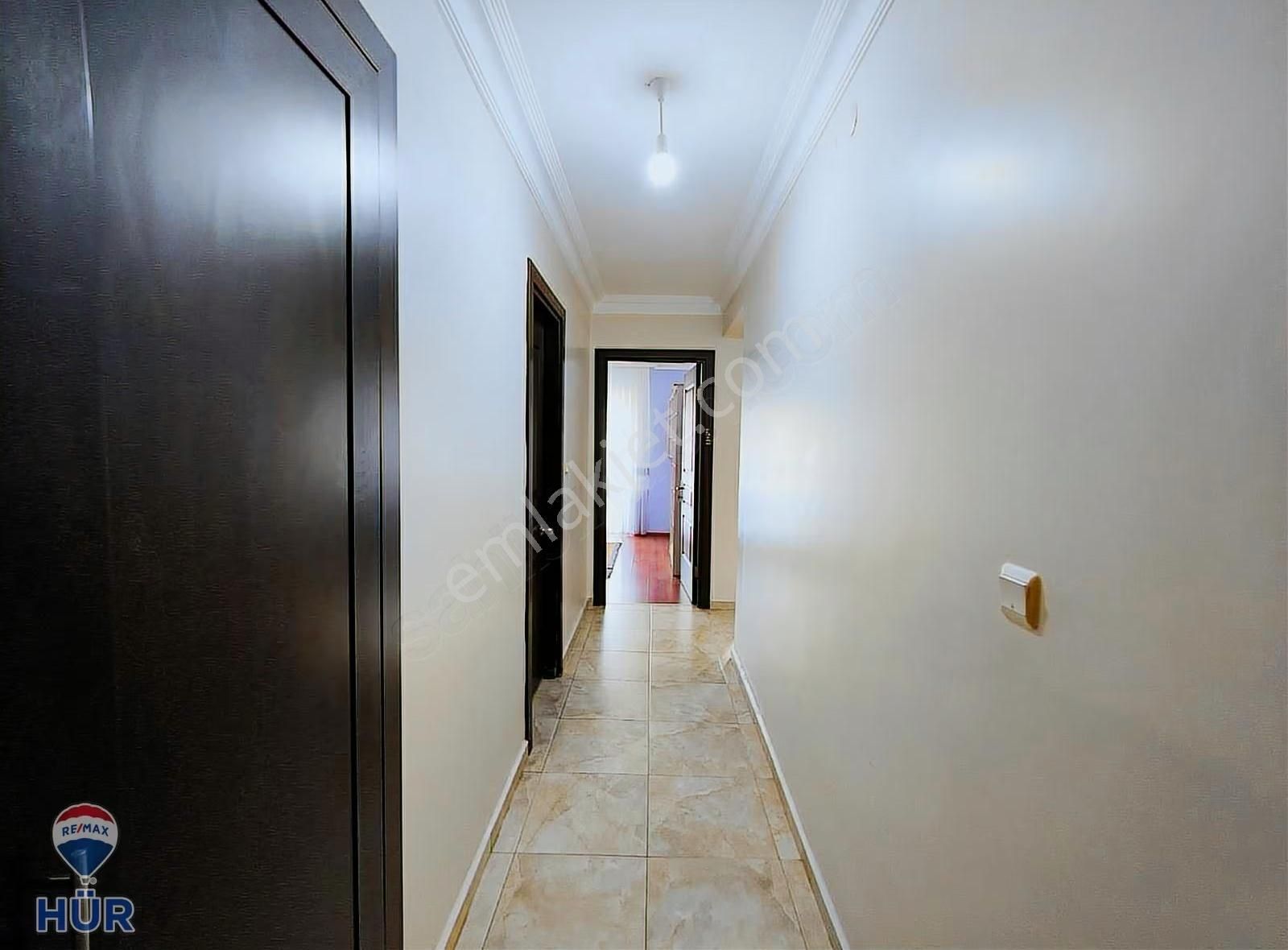 Remax-hür Fatma Yıldız Dan Baytur Sitesinde Satılık 3+1 - Görsel 8