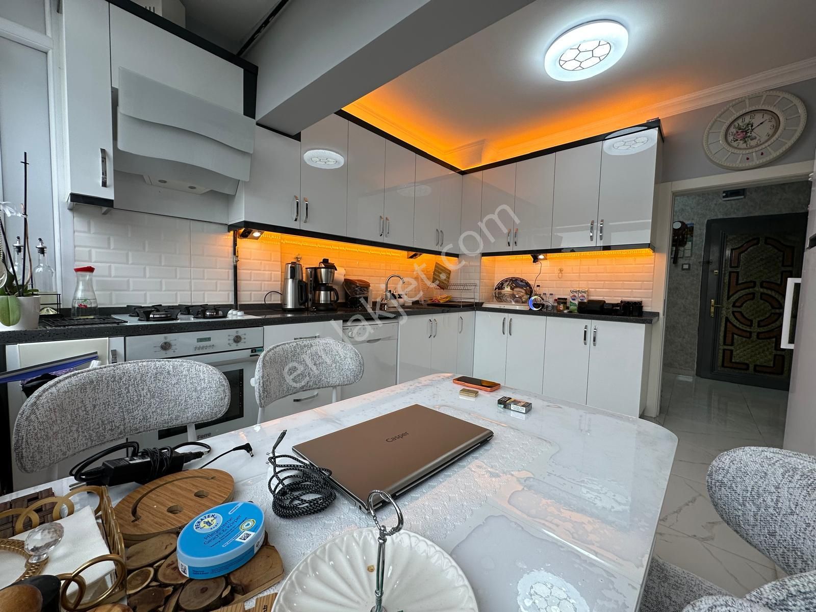 Relax'tan Park Ve Şelale Manzaralı Lüx Yapılı Harika Konumda 3+1 - Görsel 21