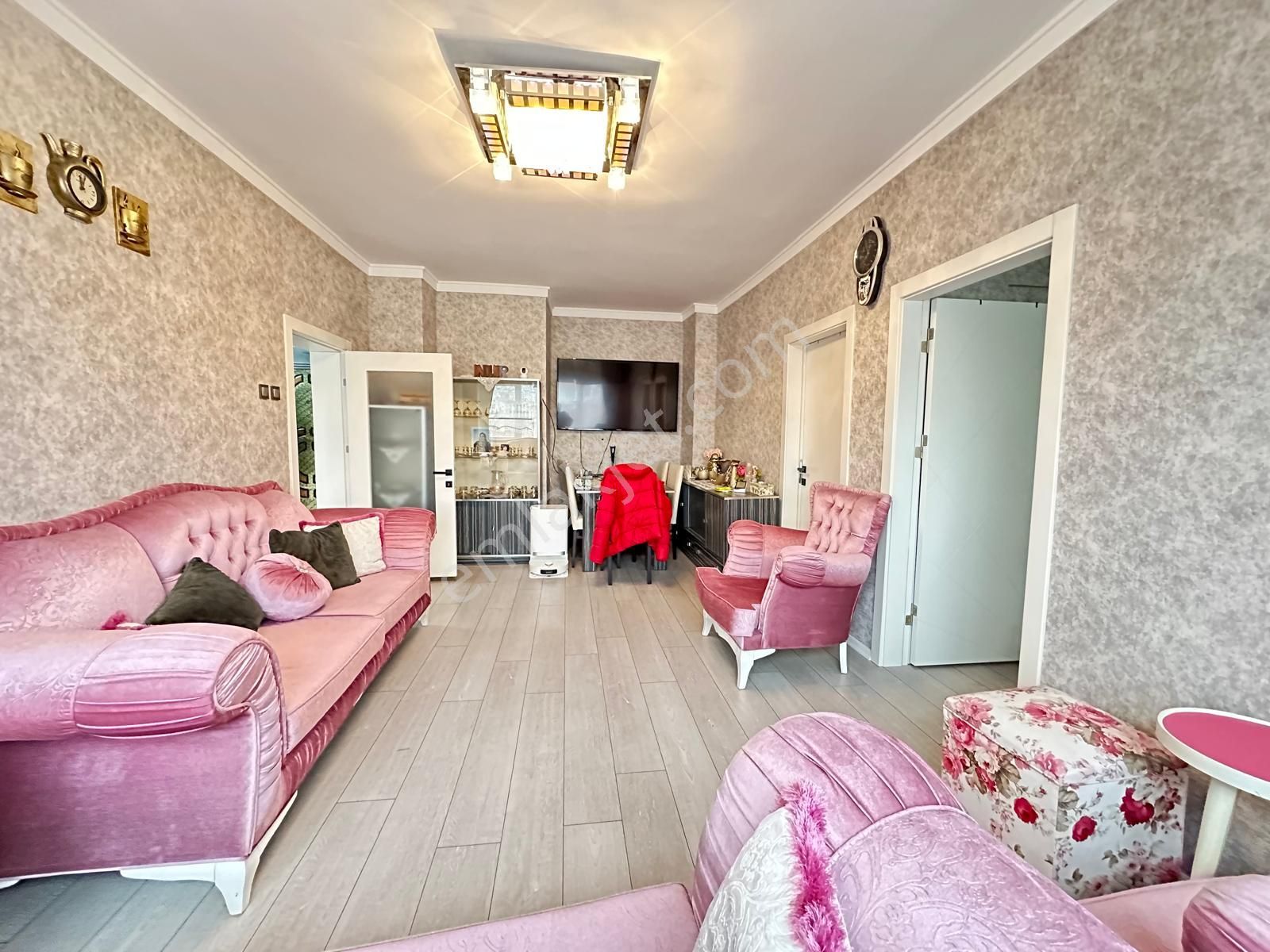 Relax'tan Park Ve Şelale Manzaralı Lüx Yapılı Harika Konumda 3+1 - Görsel 2