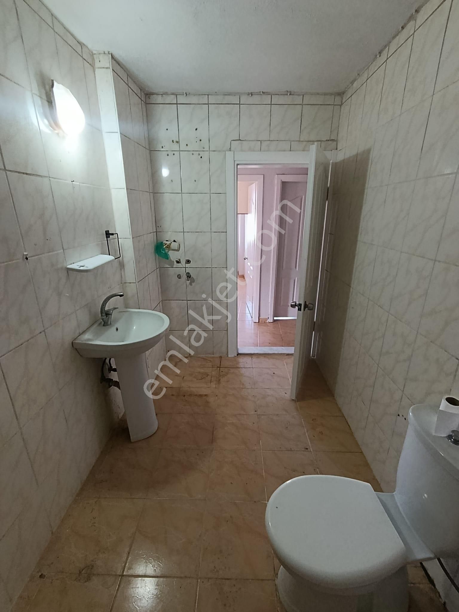 Deniz Manzarasına Sahip Sürekli Boş Kiralık Kapalı Mutfak Daire - Görsel 15