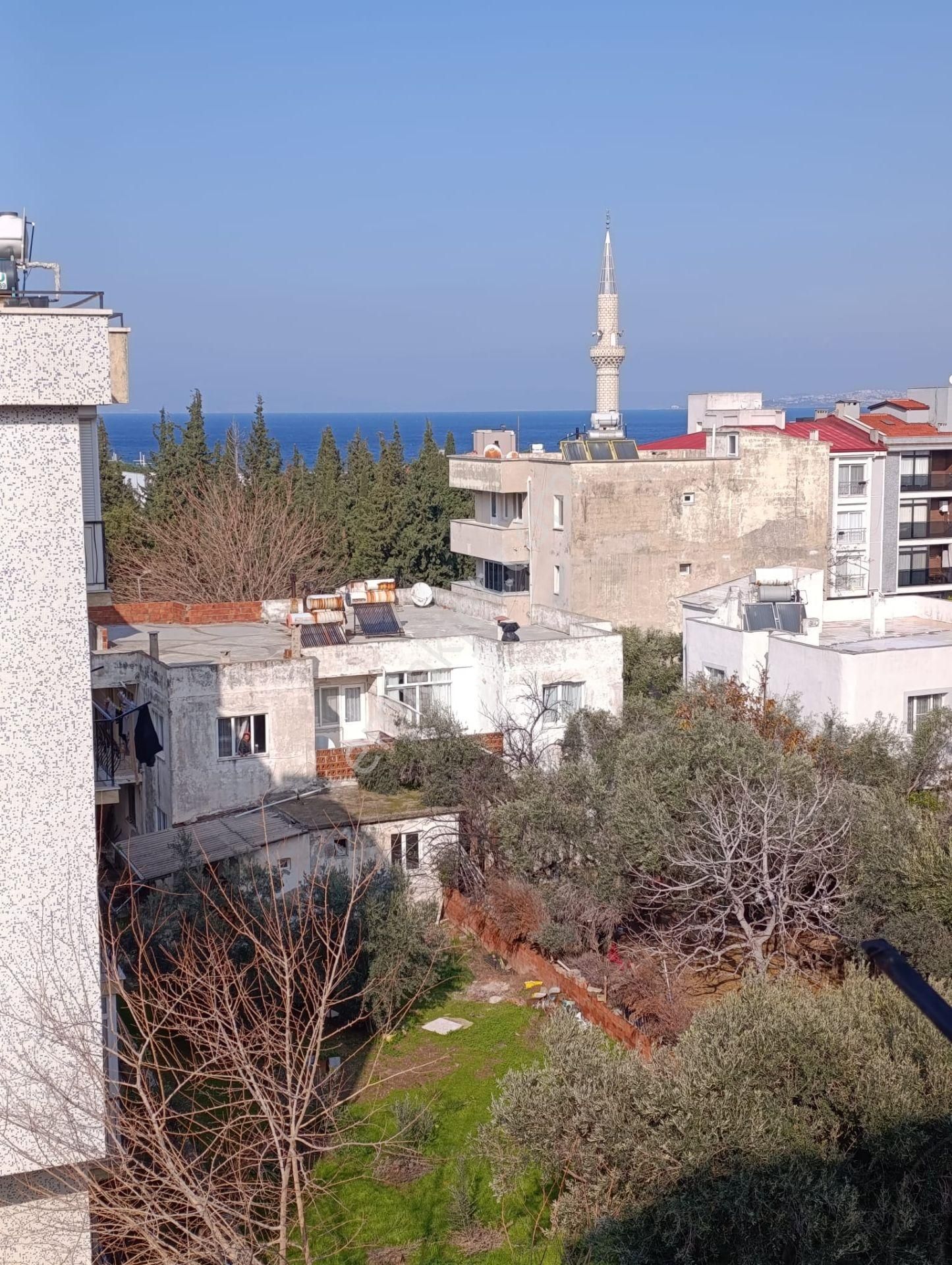 Deniz Manzarasına Sahip Sürekli Boş Kiralık Kapalı Mutfak Daire - Görsel 8