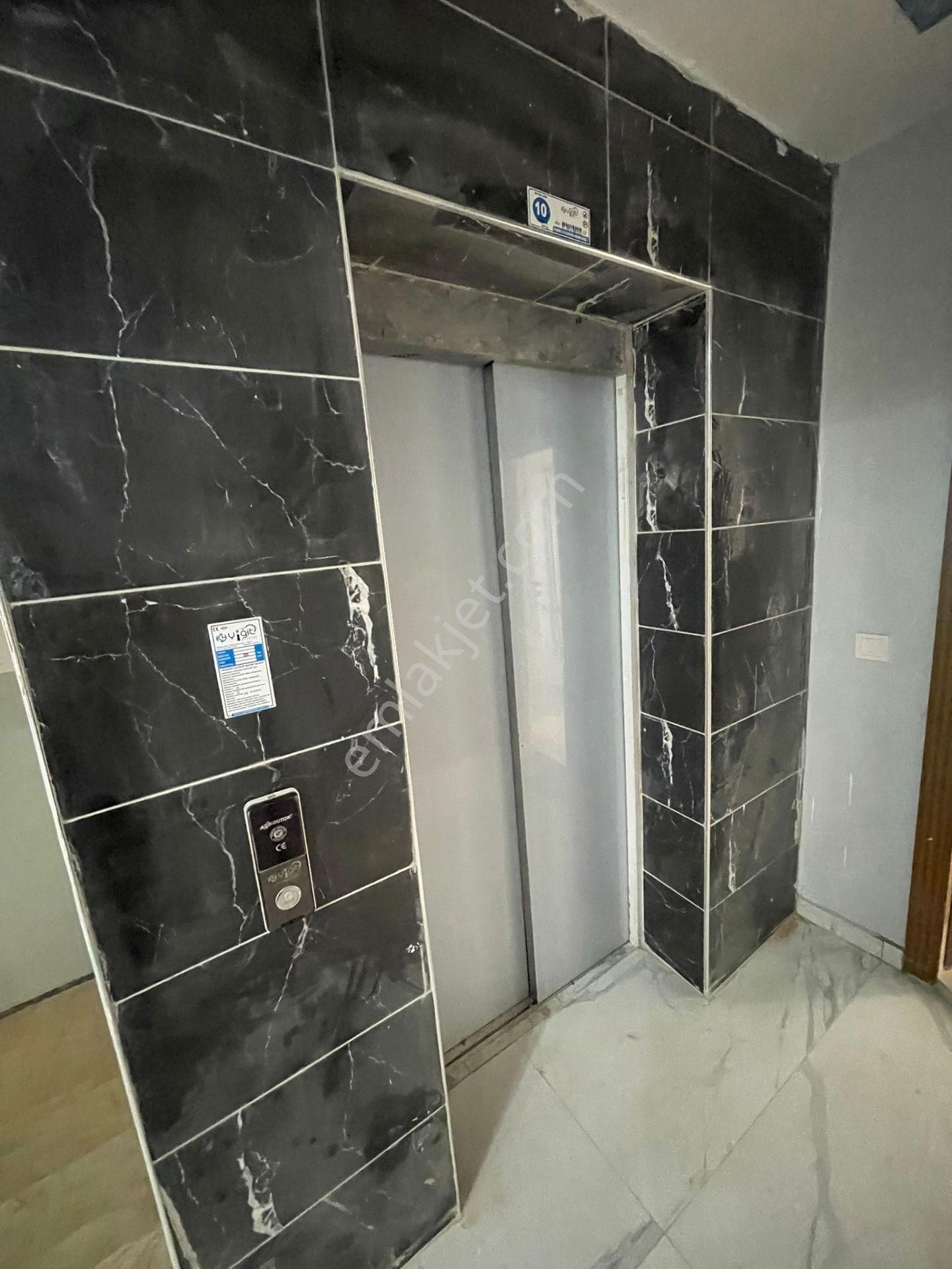 Hüsamettin Çelebi Mh Kiralık Sıfır Ara Kat 3+1 Daire - Görsel 19