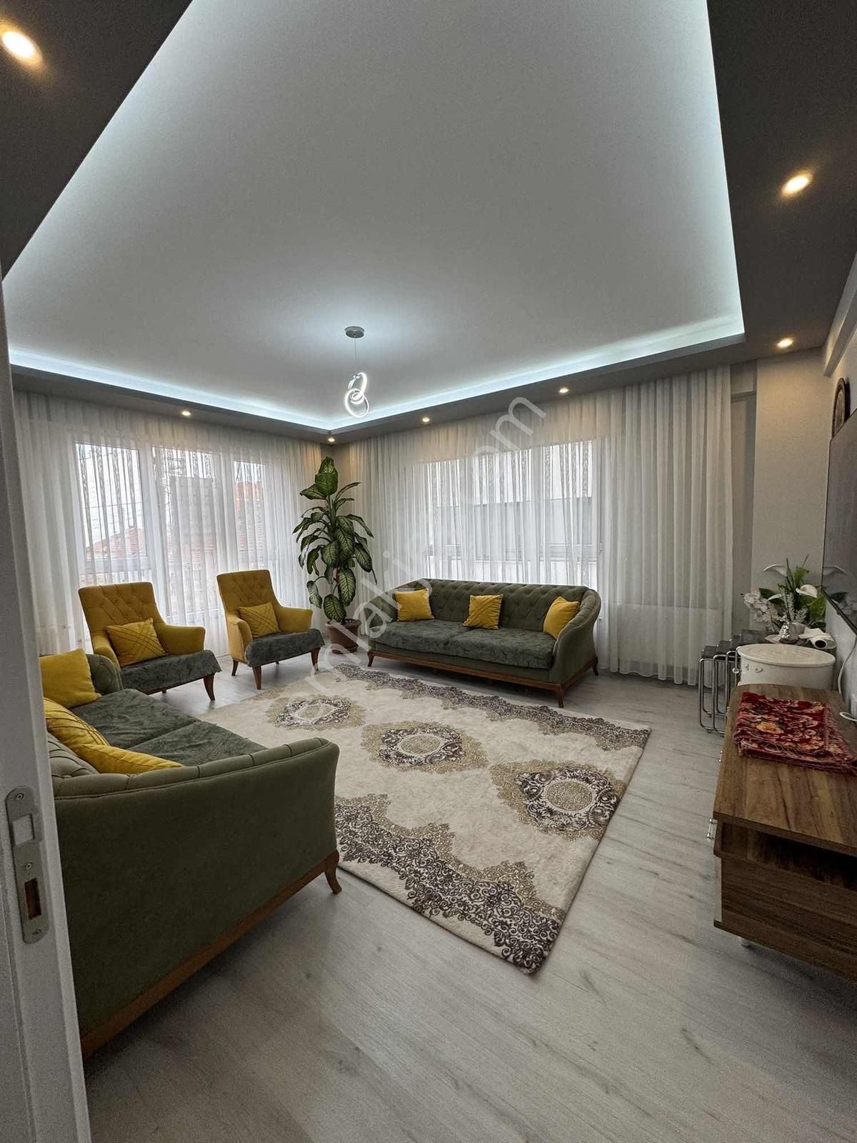Esentepe Mah. Yeşil Cami Yanı Köşe Konumda Satılık 2+1 Daire - Görsel 13