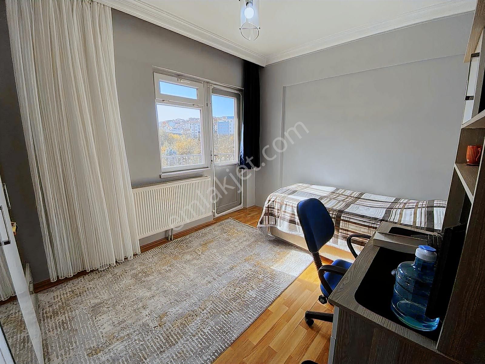 30 Ağustos'da Asansör Ve Kilerli Geniş Yapılı Satılık 3+1 Daire - Görsel 10