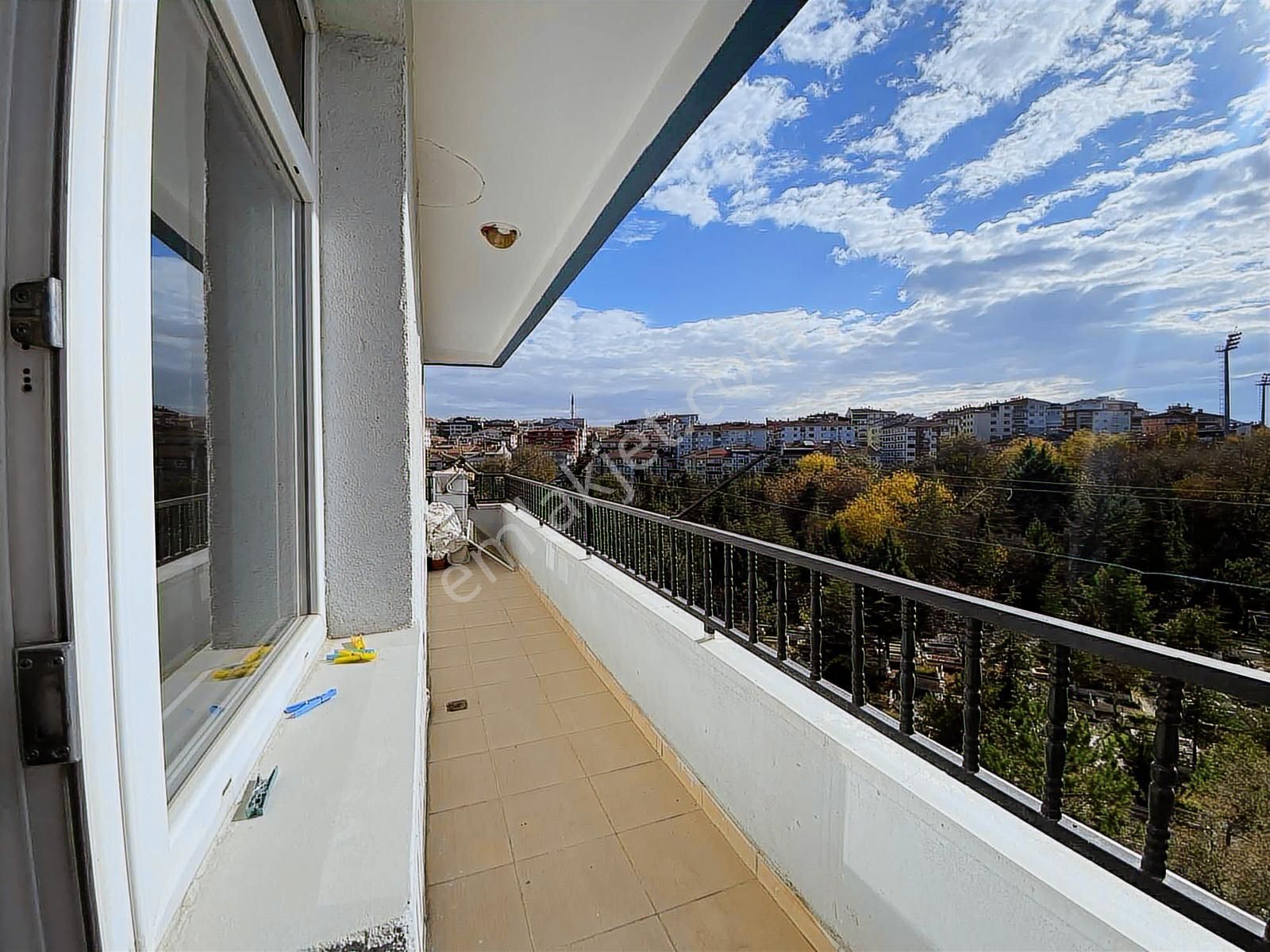 30 Ağustos'da Asansör Ve Kilerli Geniş Yapılı Satılık 3+1 Daire - Görsel 21