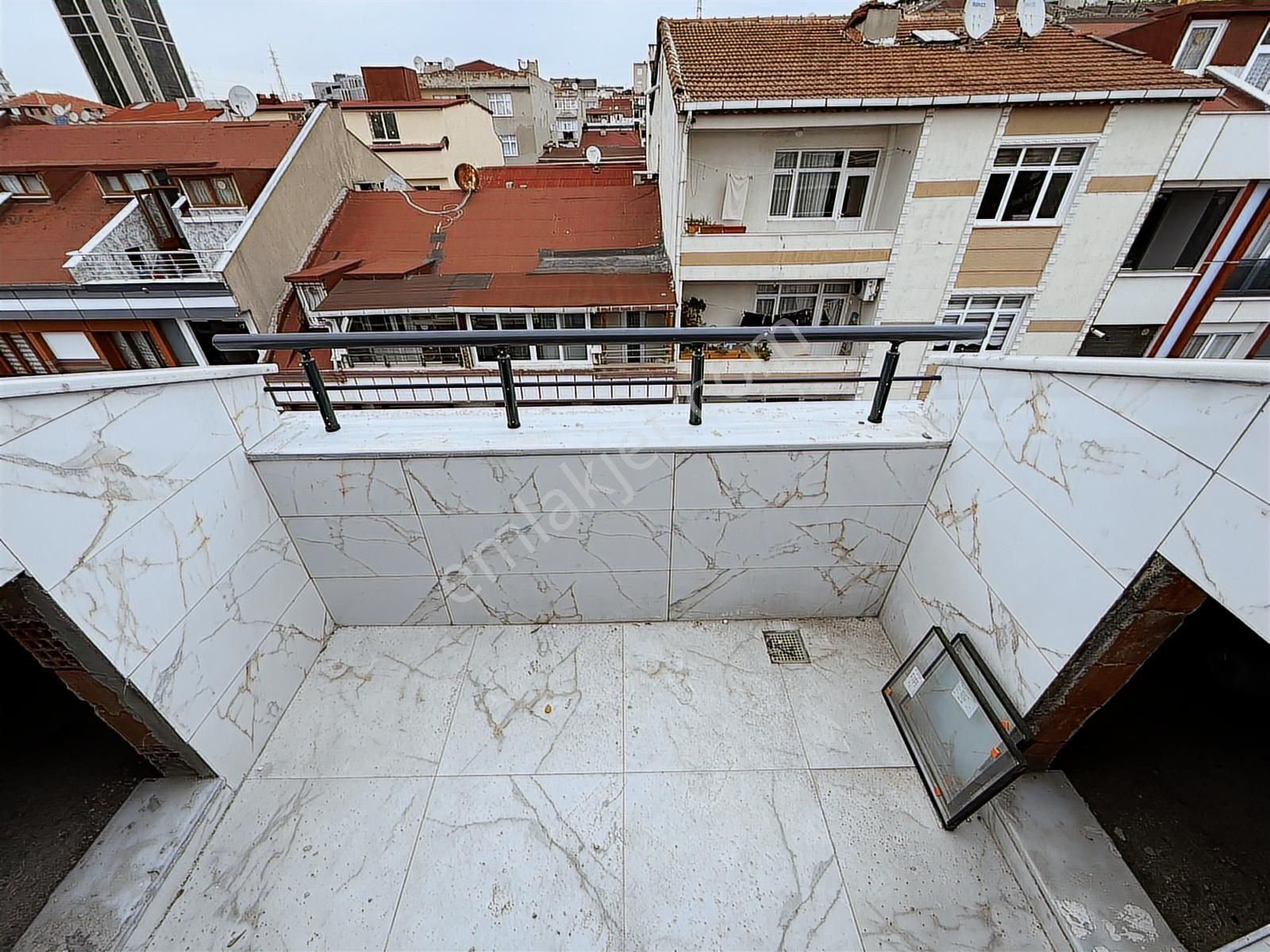 Mehmet Akif'te Sıfır 3 + 2 Çift Teraslı Satılık Dubleks Daire - Görsel 7