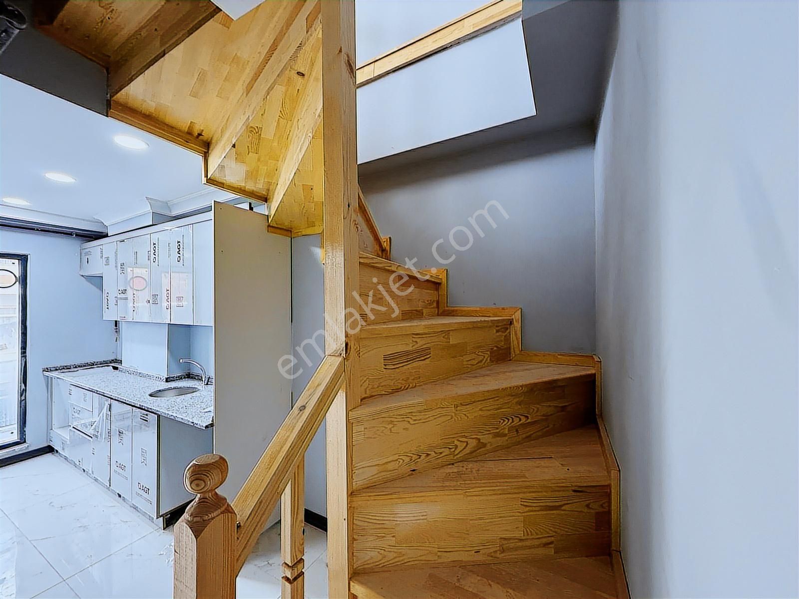 Mehmet Akif'te Sıfır 3 + 2 Çift Teraslı Satılık Dubleks Daire - Görsel 3