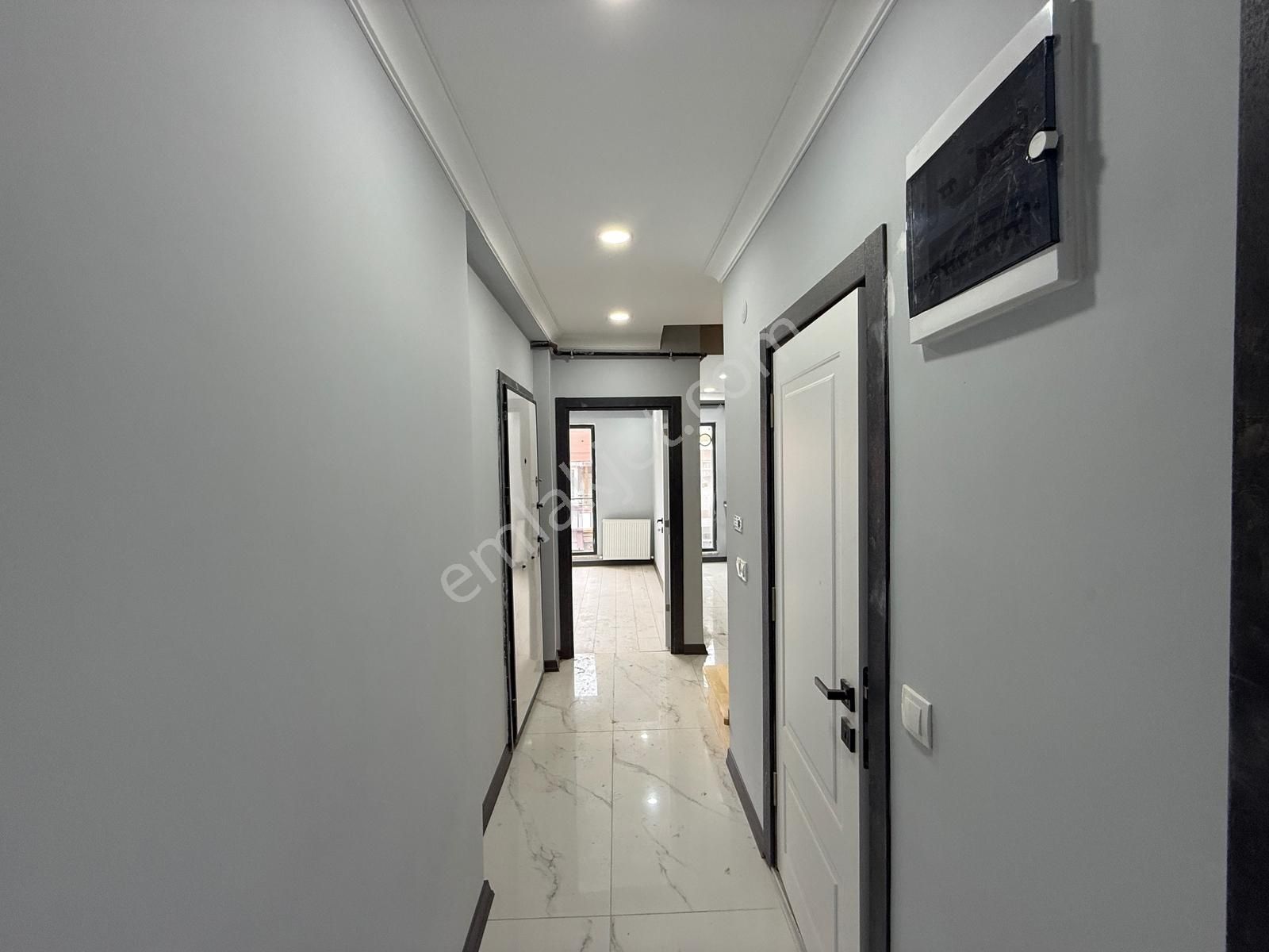 Mehmet Akif'te Sıfır 3 + 2 Çift Teraslı Satılık Dubleks Daire - Görsel 11