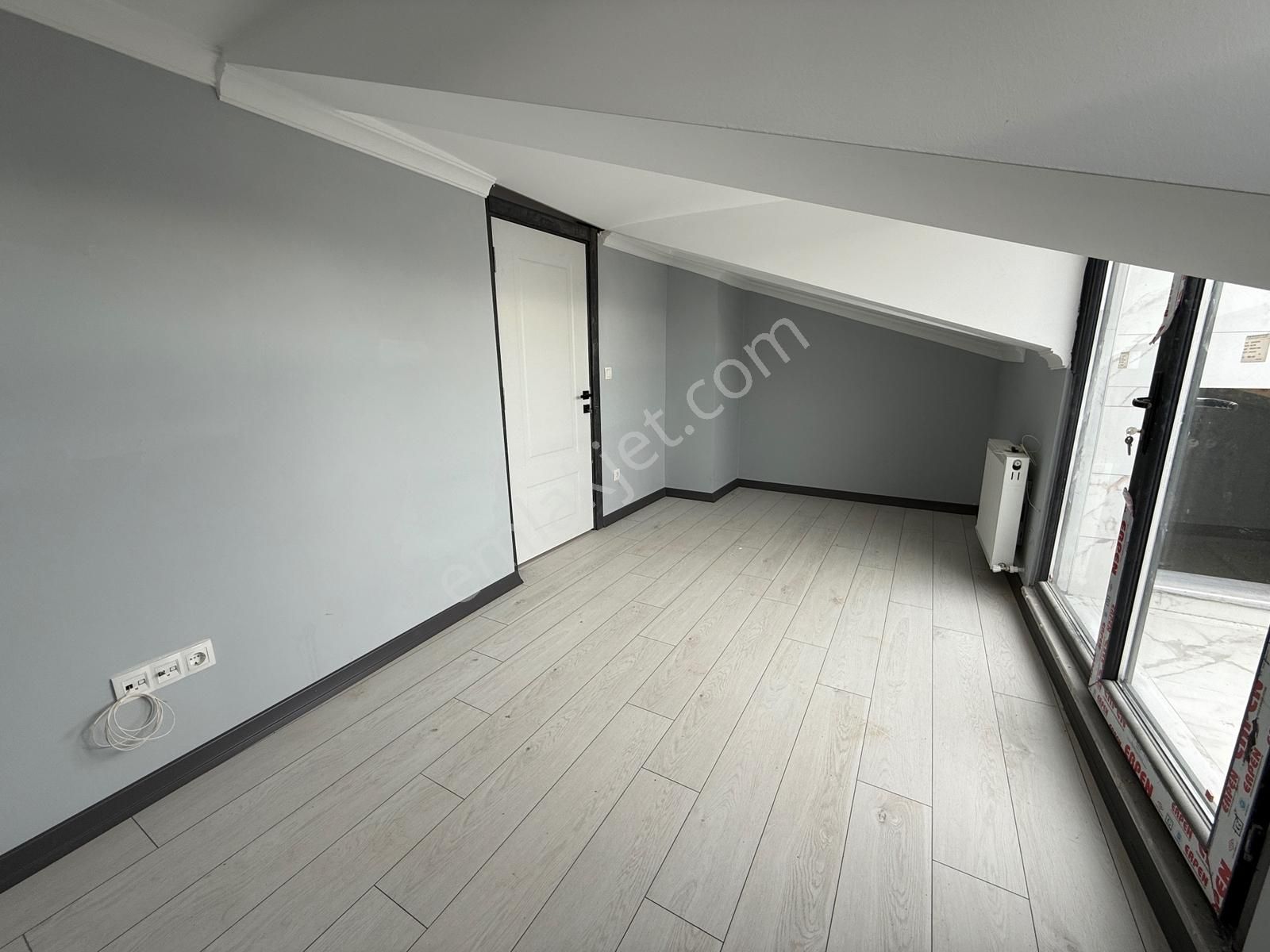 Mehmet Akif'te Sıfır 3 + 2 Çift Teraslı Satılık Dubleks Daire - Görsel 30