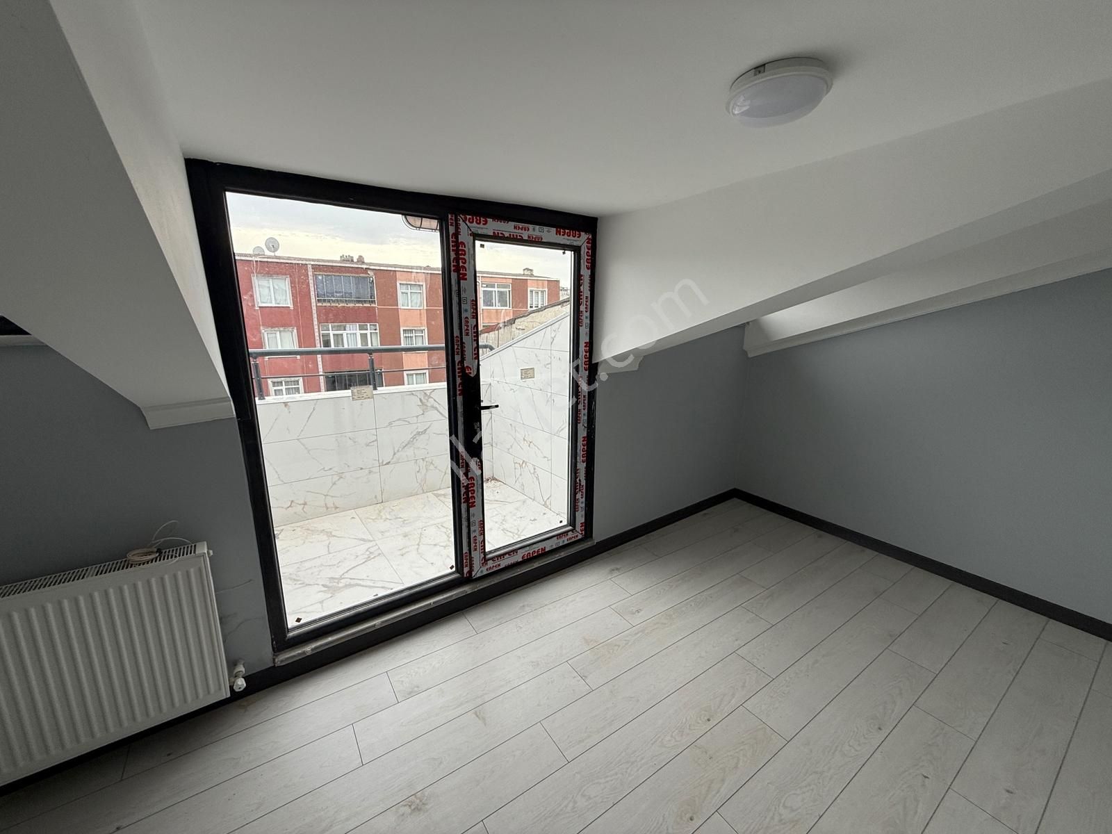 Mehmet Akif'te Sıfır 3 + 2 Çift Teraslı Satılık Dubleks Daire - Görsel 31