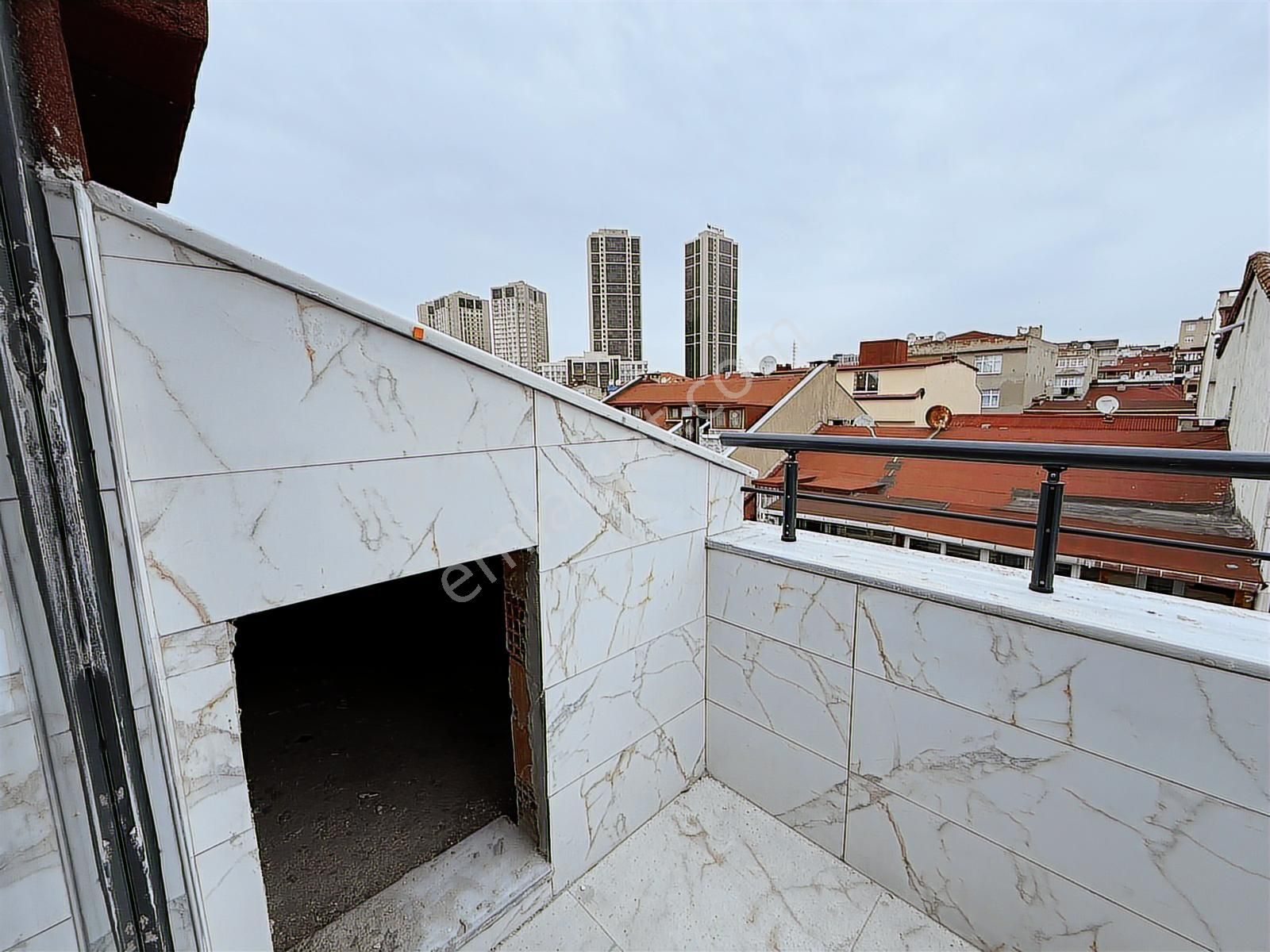 Mehmet Akif'te Sıfır 3 + 2 Çift Teraslı Satılık Dubleks Daire - Görsel 18