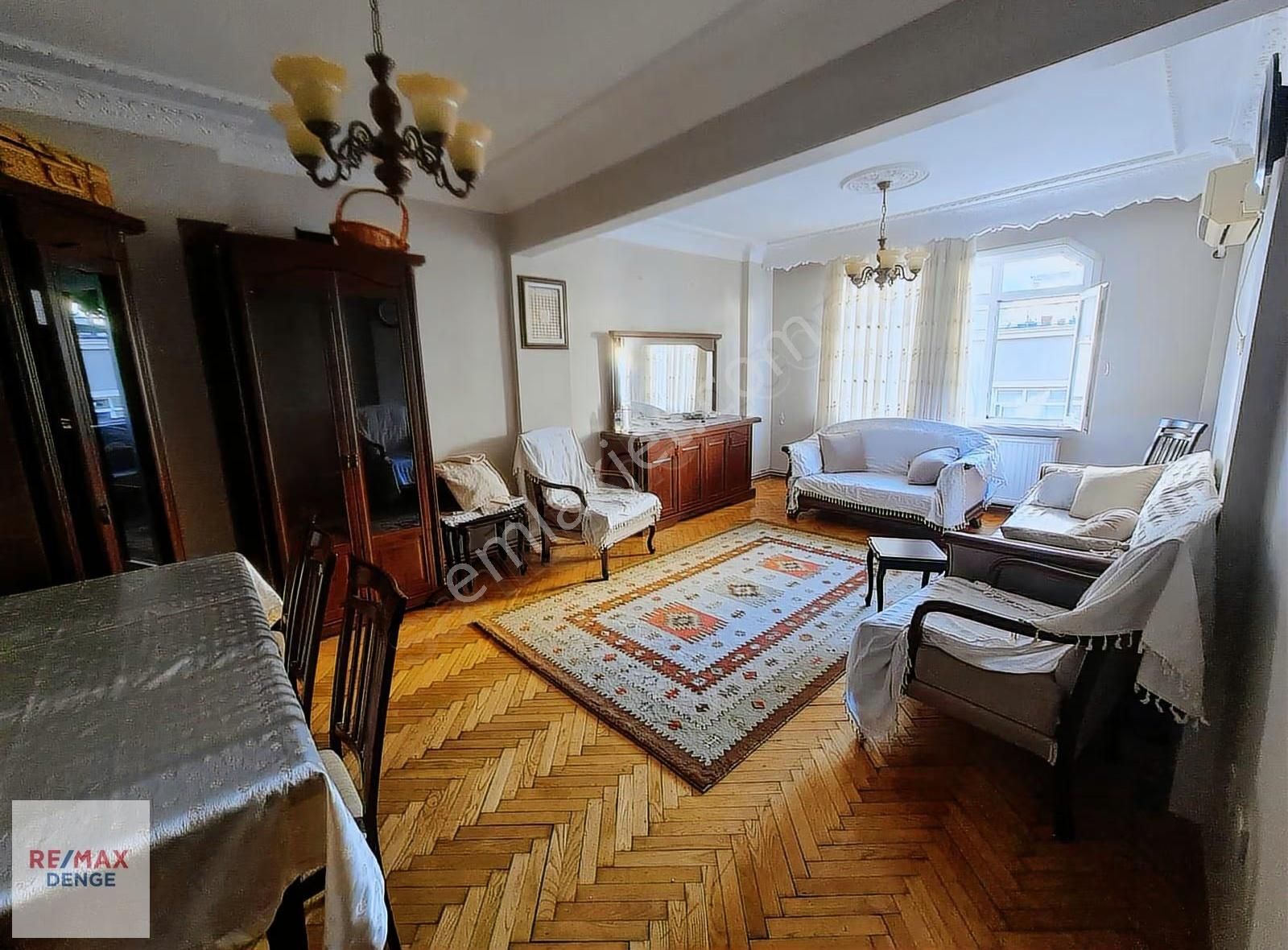 Bayrampaşa Kartaltepe De Full Eşyalı Daire