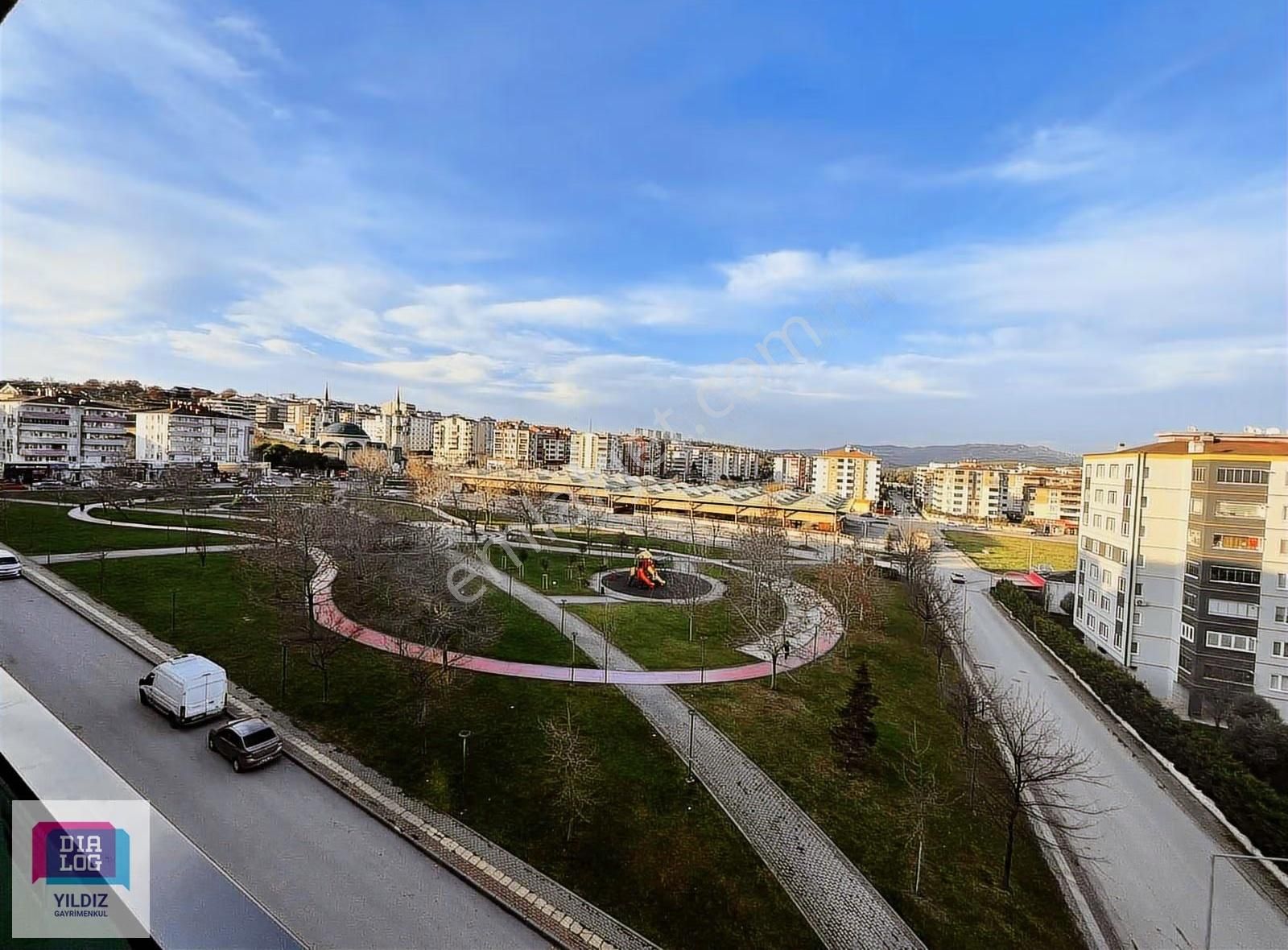 Dialog Yıldız / Cadde Üzeri Pazar Alanı Karşısında Site İçi 3+1 - Görsel 11