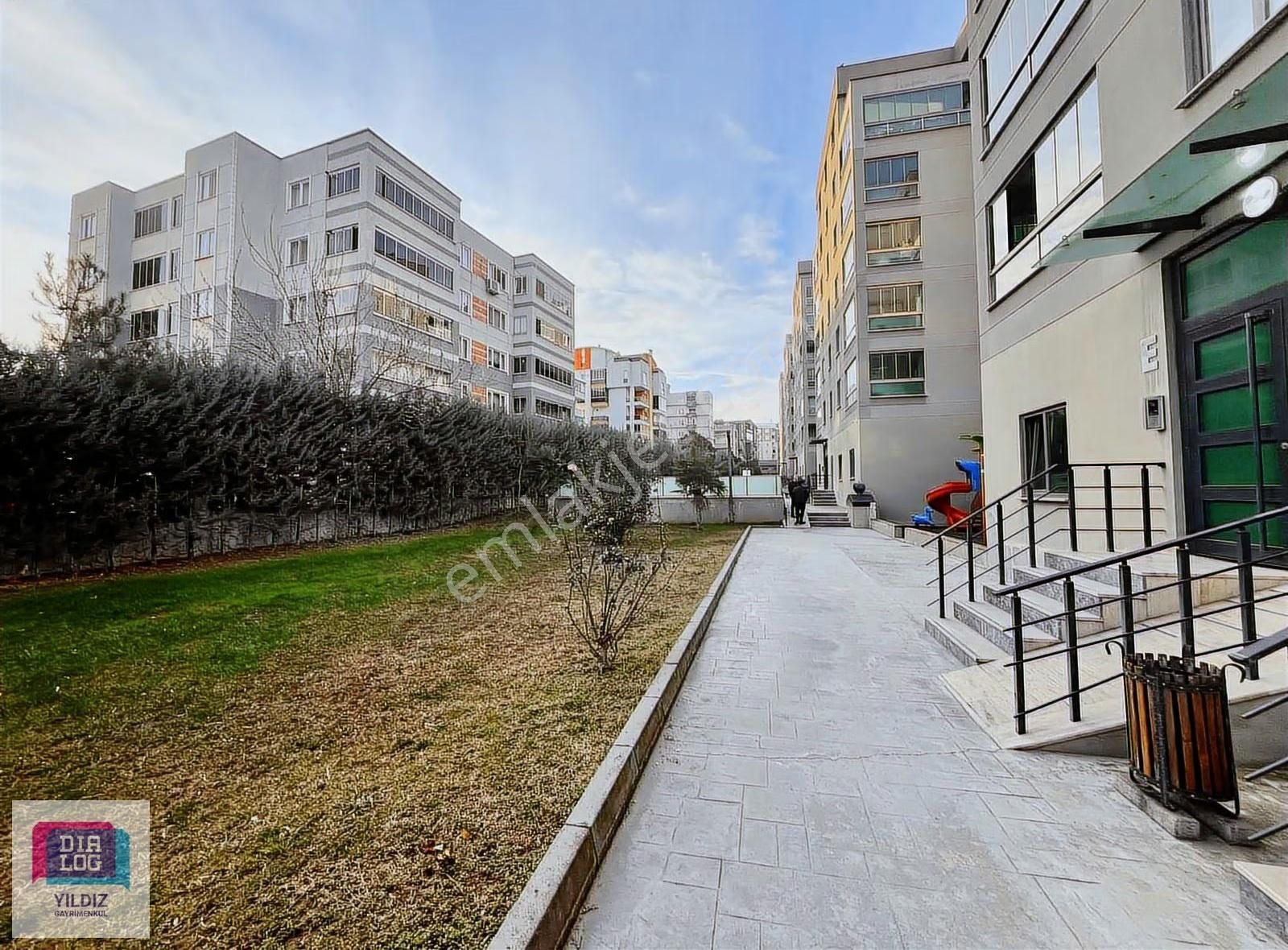Dialog Yıldız / Cadde Üzeri Pazar Alanı Karşısında Site İçi 3+1 - Görsel 18