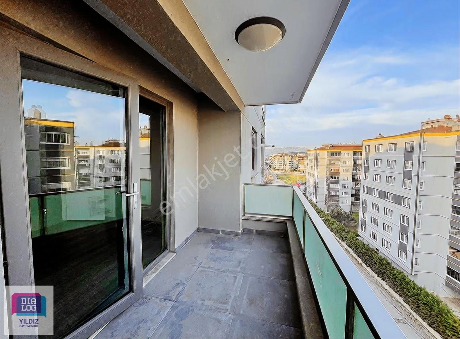 Dialog Yıldız / Cadde Üzeri Pazar Alanı Karşısında Site İçi 3+1 - Görsel 12