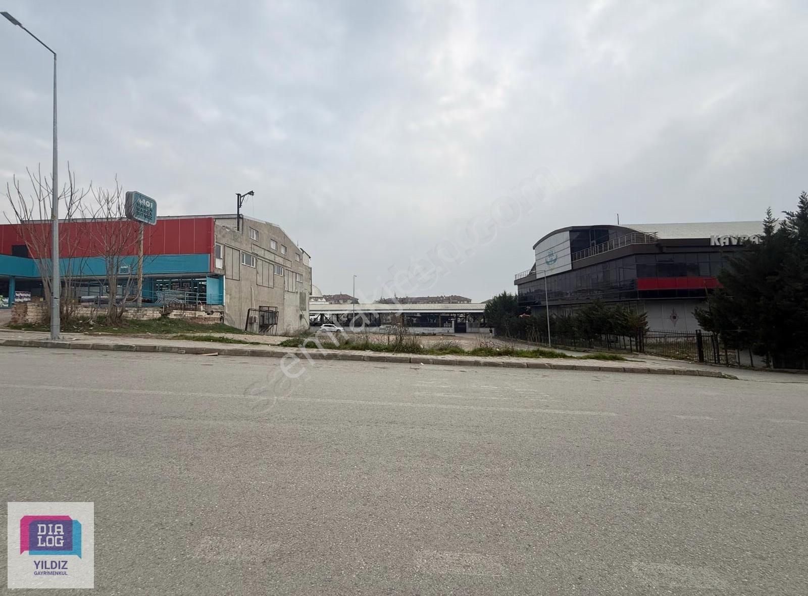 Dialog Yıldız / İnegöl Belde Sitesinde Satılık 3+1 Daire - Görsel 26