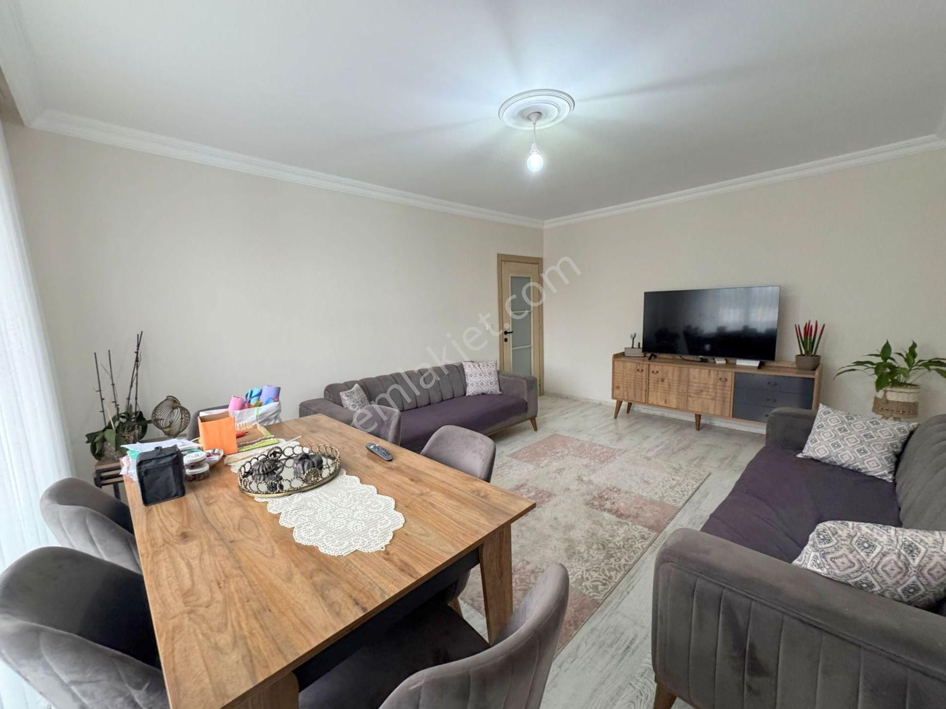 Mertcan'dan Metro Yürüme 2dk İskanlı Ara Kat Balkonlu 3+1 - Görsel 2