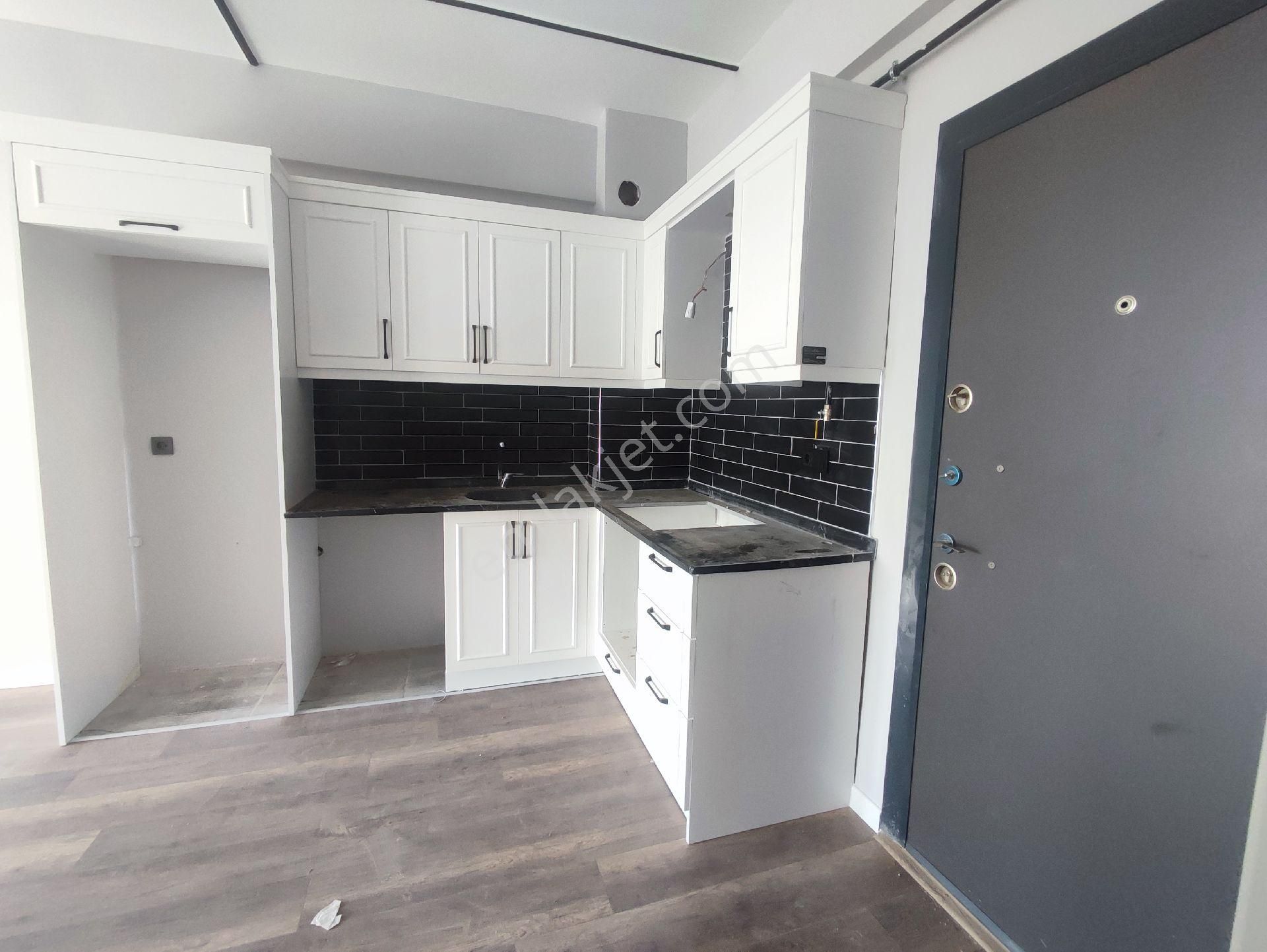 Truva Yağız'dan Havuzlu Site İçinde Deniz Manzaralı Satılık 1+1 Daire - Görsel 20