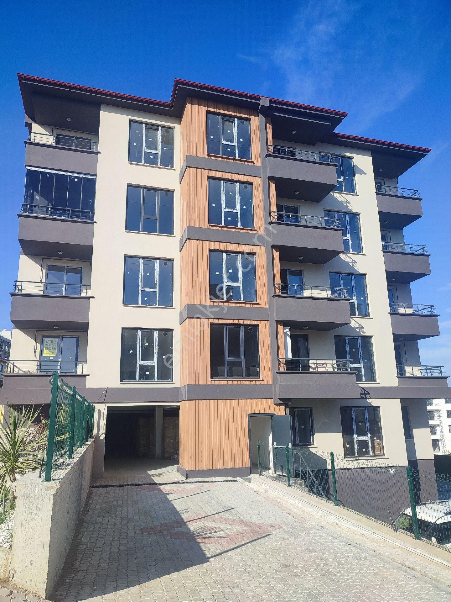 Truva Yağız'dan Havuzlu Site İçinde Deniz Manzaralı Satılık 1+1 Daire - Görsel 4