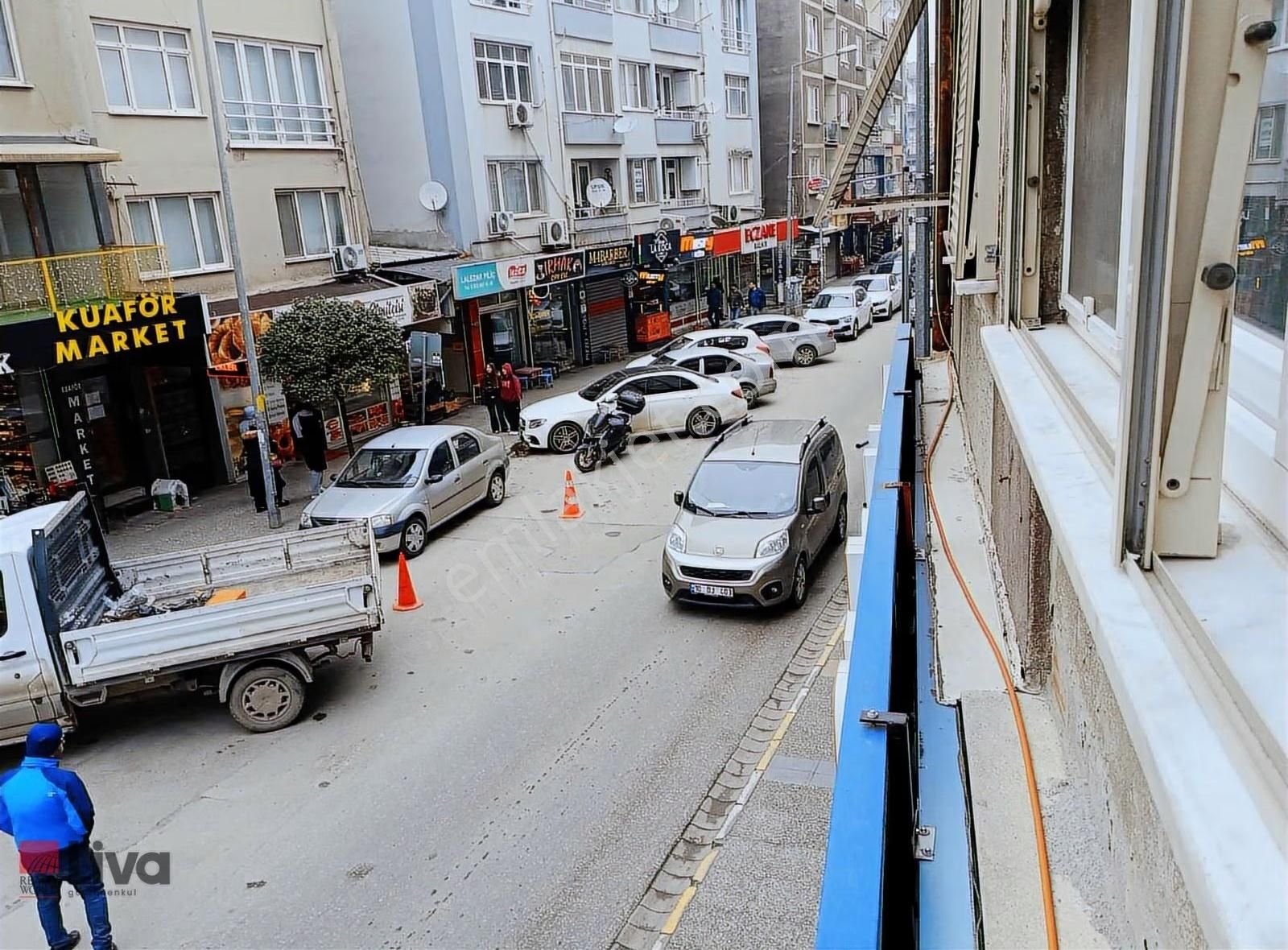 Anafartalar Cd.üzeri Kasaplar Cami Yanı Masrafsız 2+1 - Görsel 19