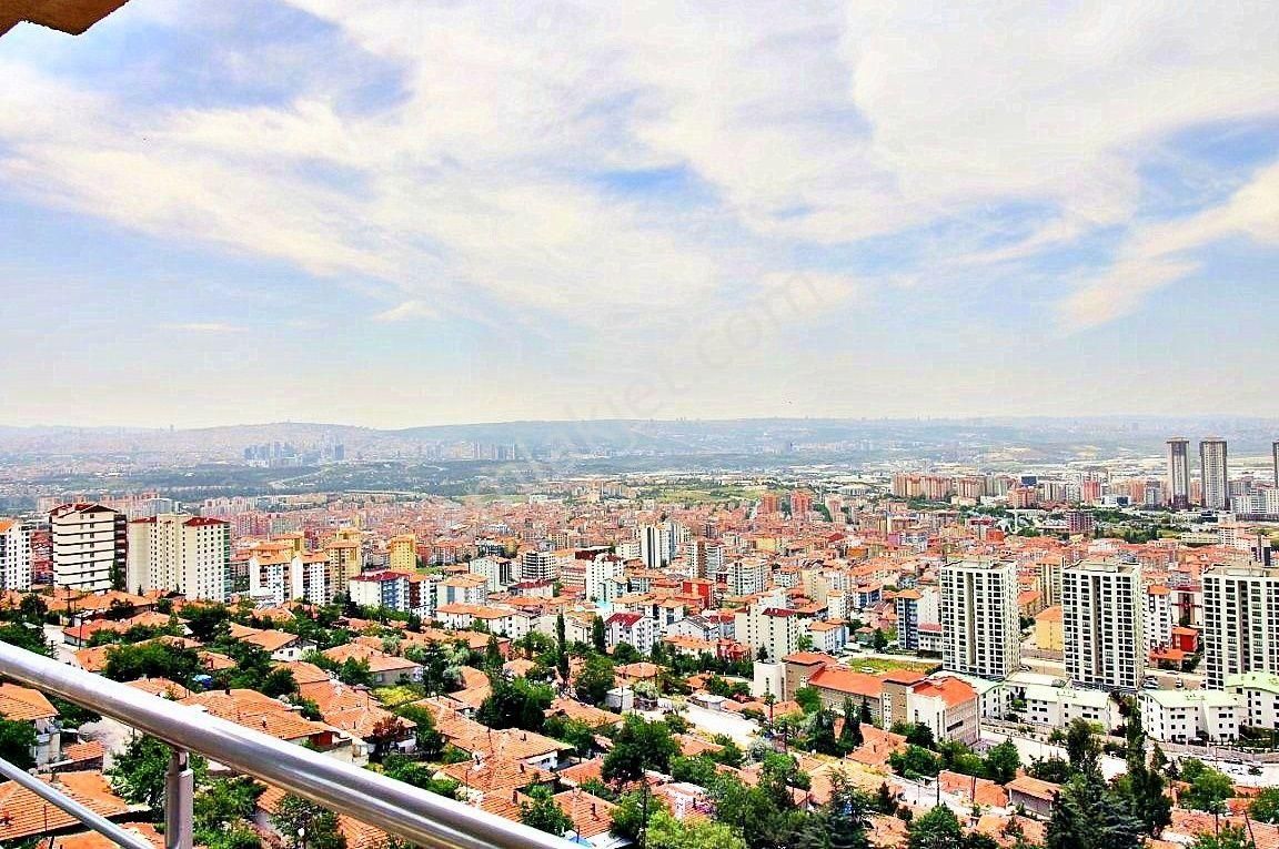 Kaletepe'de Şehir Manzarasına Hakim Güney Cephe 4 Balkonlu 4+1