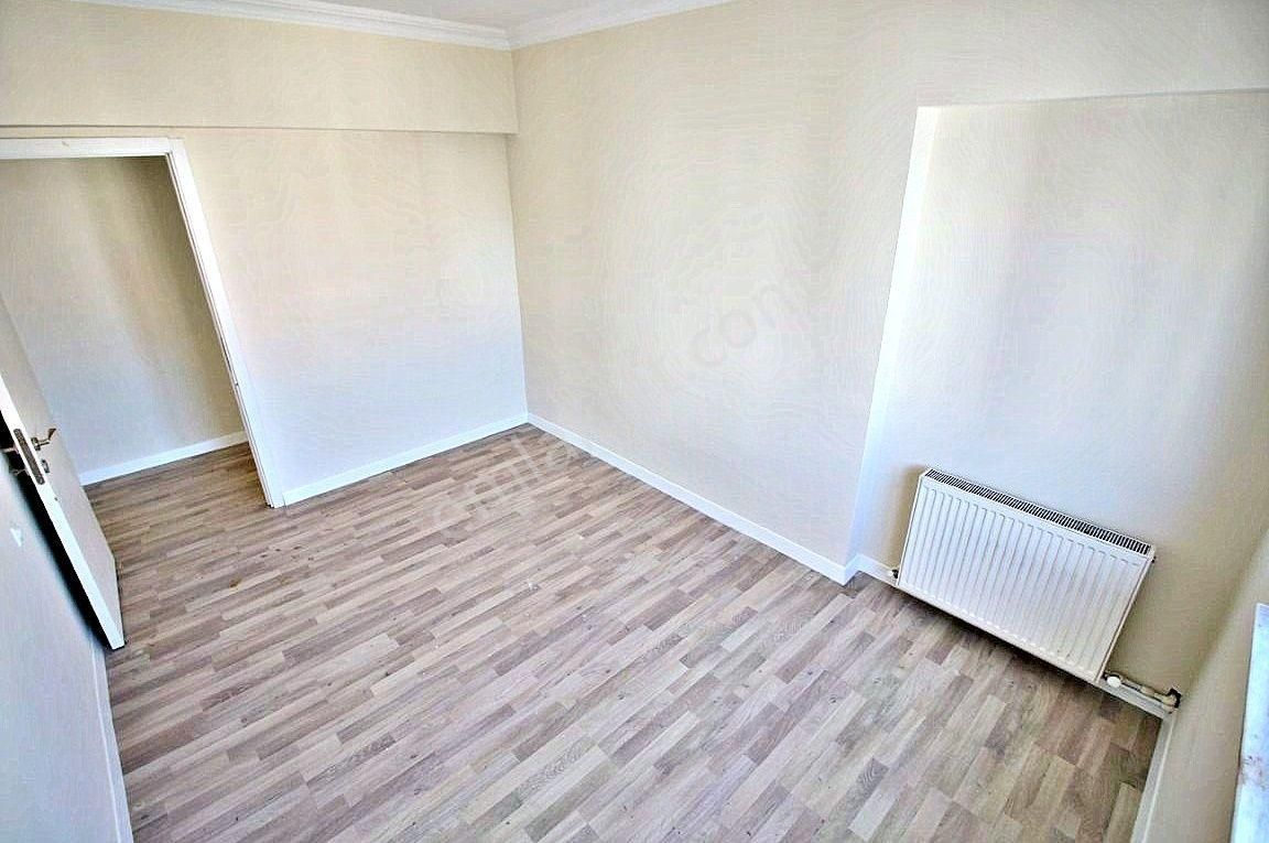 Kaletepe'de Şehir Manzarasına Hakim Güney Cephe 4 Balkonlu 4+1 - Görsel 18