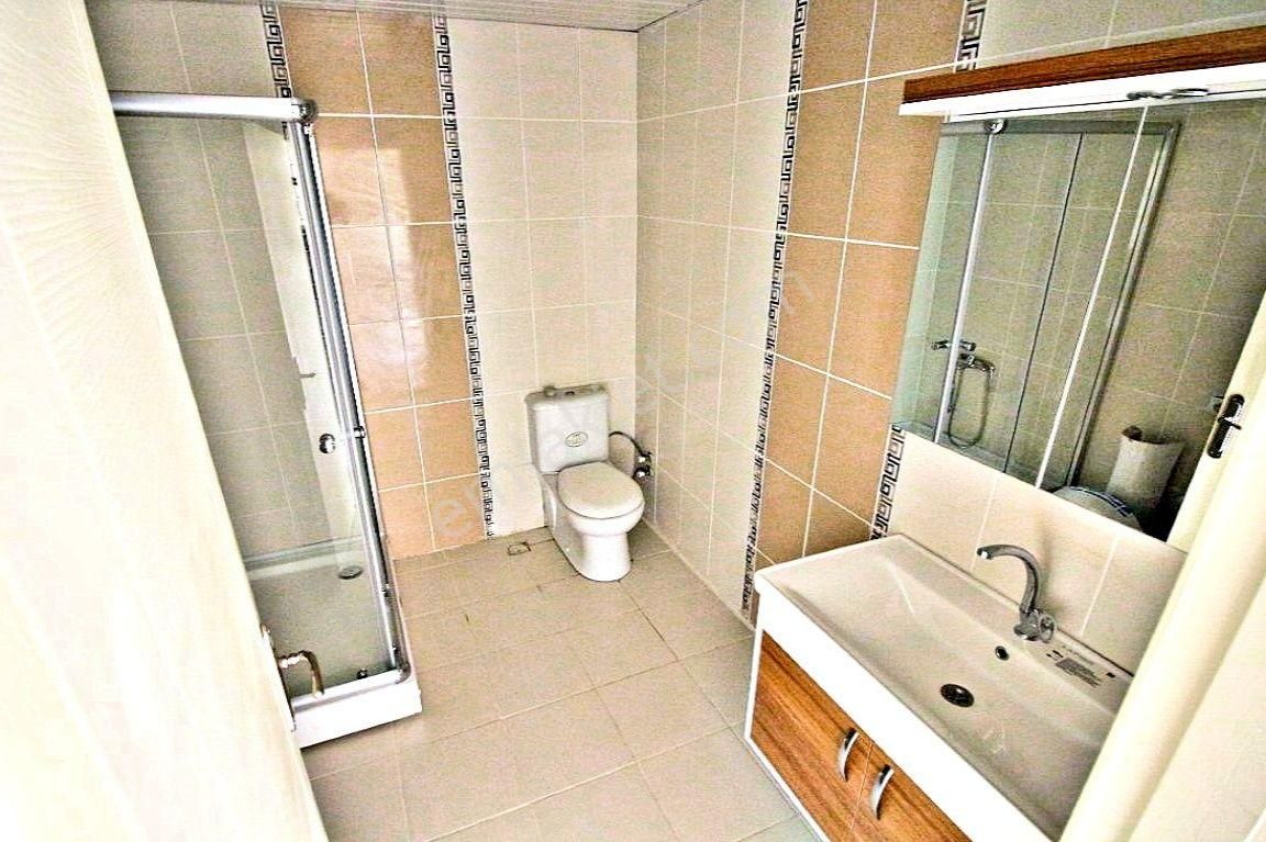 Kaletepe'de Şehir Manzarasına Hakim Güney Cephe 4 Balkonlu 4+1 - Görsel 27