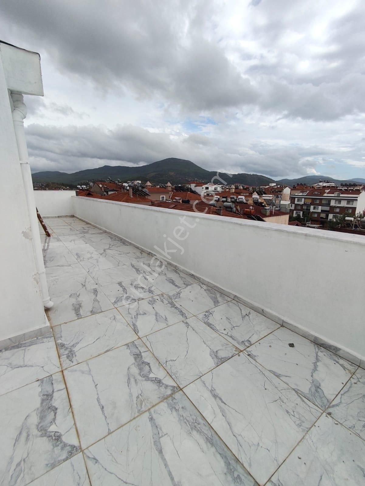 Dalaman Merkez Mah.’de 220 M² 4+1 Ultra Geniş Teras Katı Dublex - Görsel 15