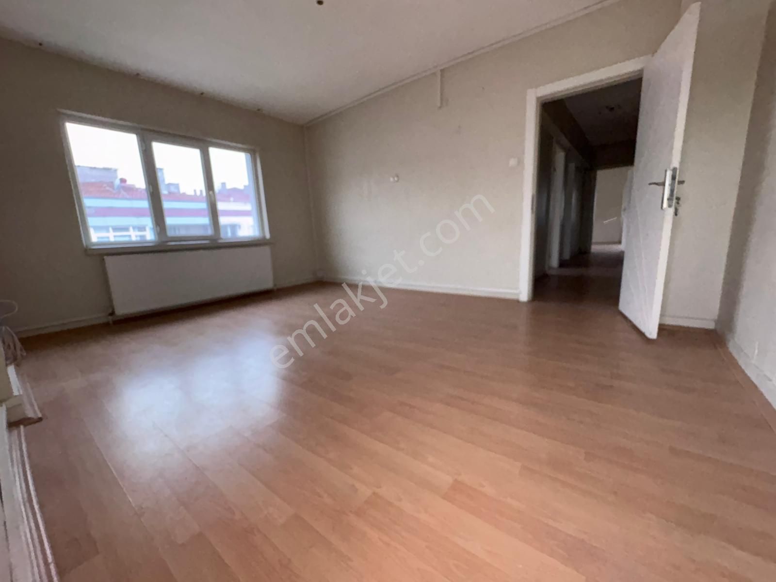 Yılmaz Gayrımenkulden Harika Fırsat 4+1 Katta Atatürk Mahallesinde Kiralık Daire 22.0000tl - Görsel 33