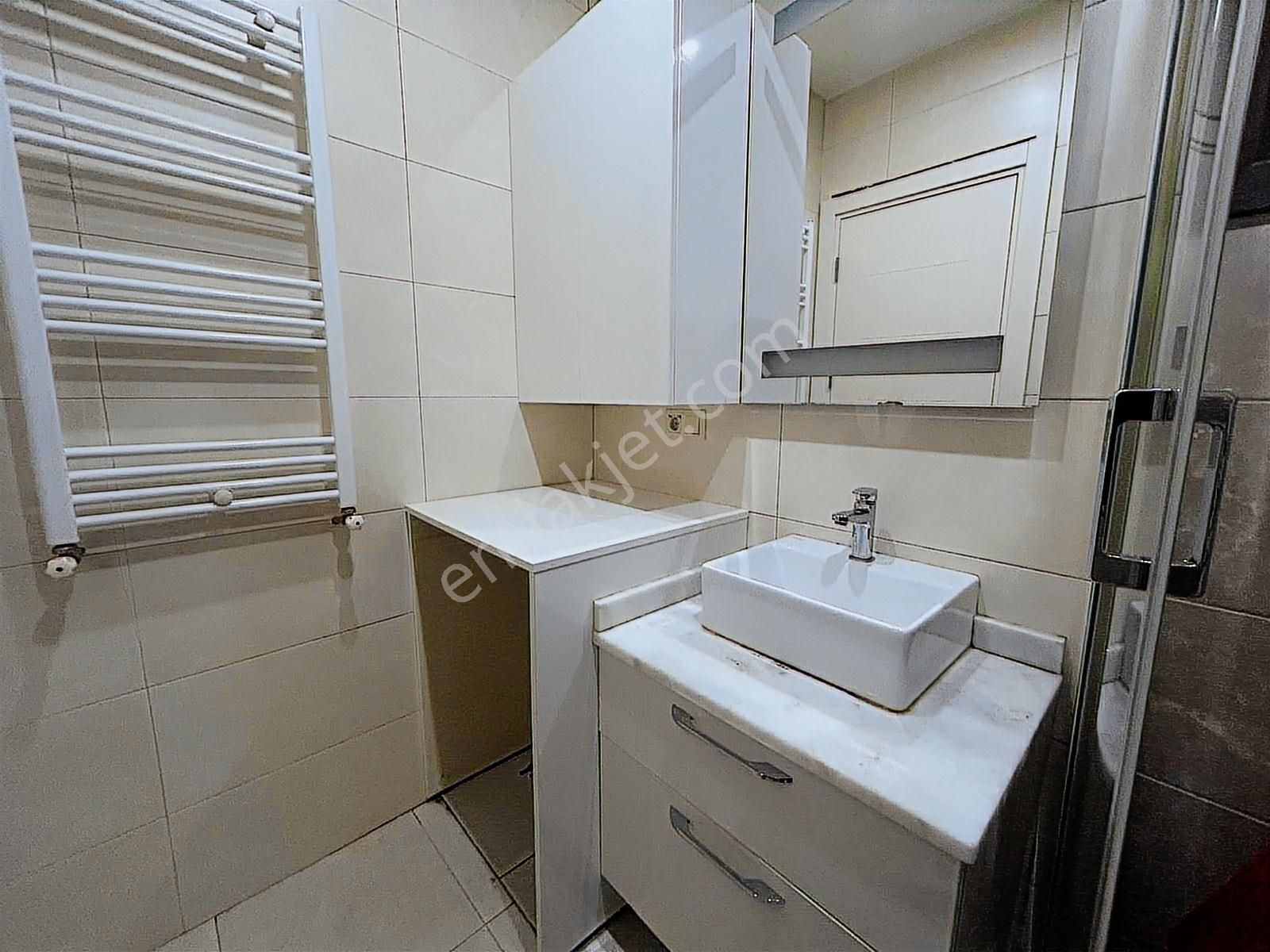 Suadiye'de Bağdat Caddesine Sahile Yürüme Mesafesinde 2+1 - Görsel 17