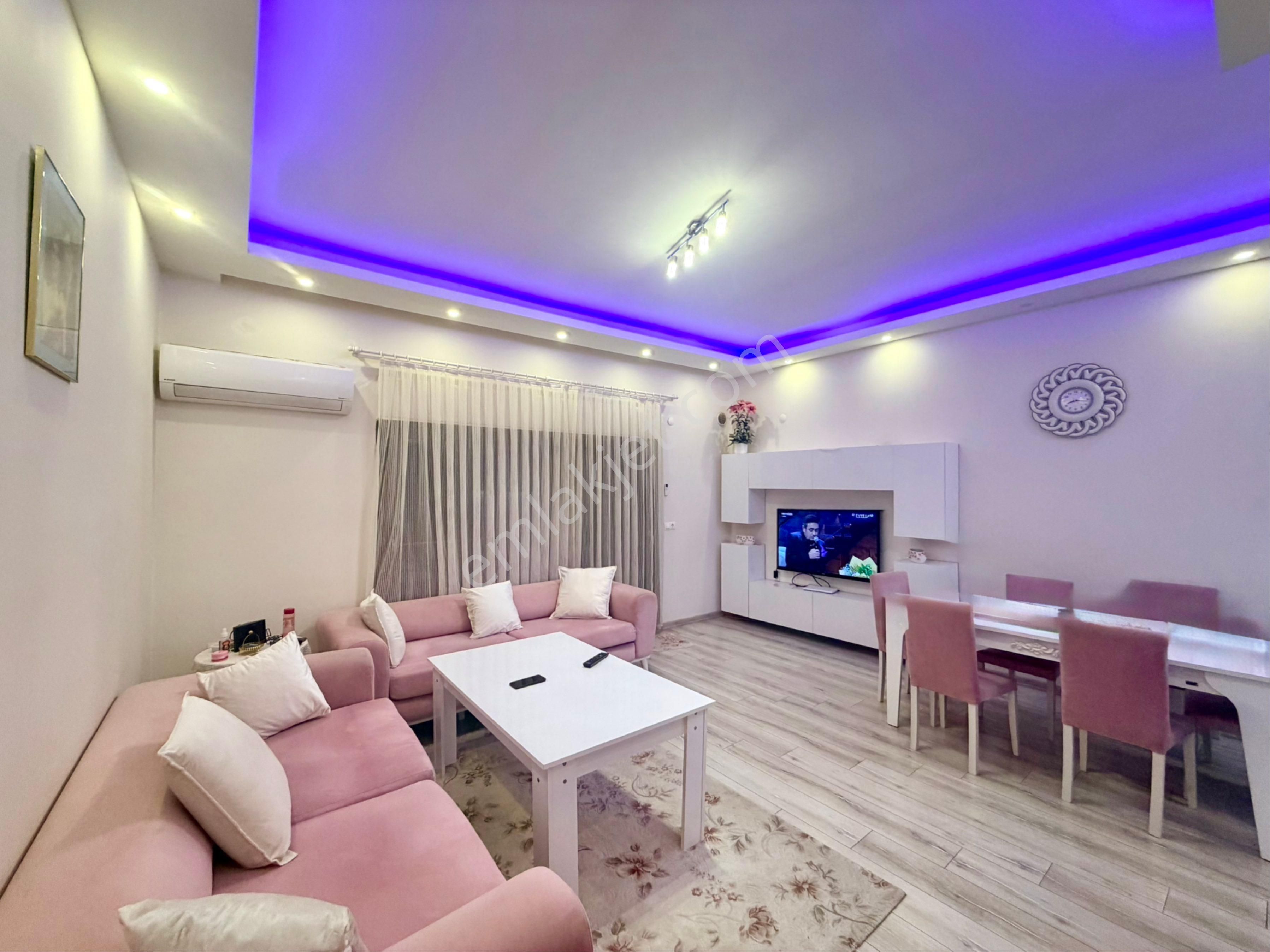 Cennet Tepe Villalarında Denize Sıfır Satılık Villa - Görsel 8